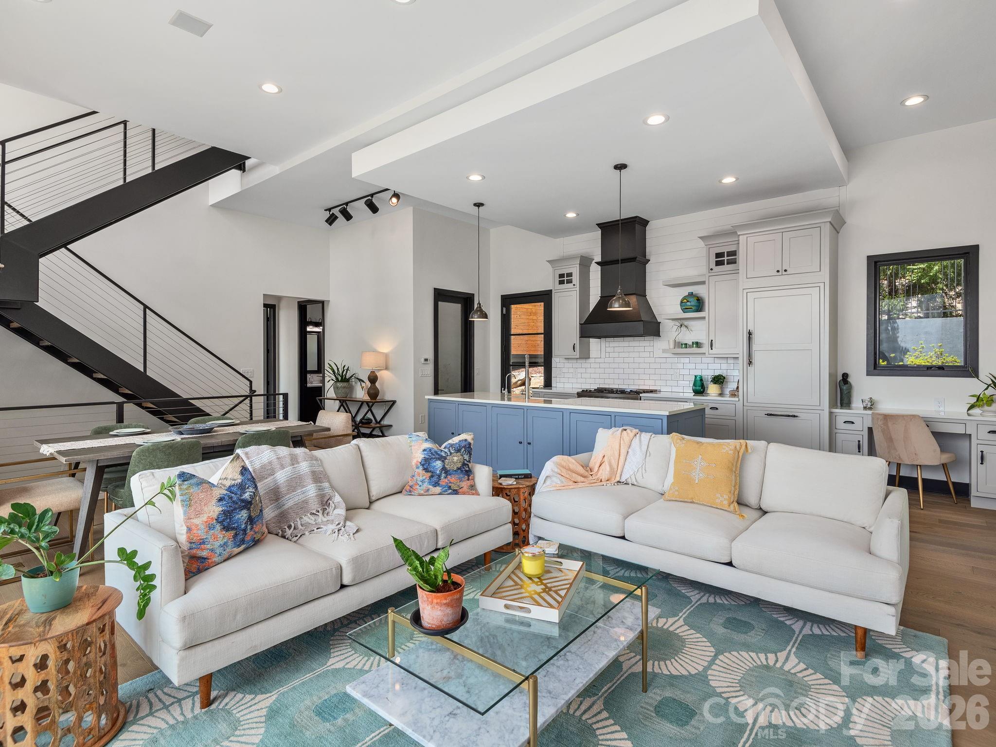127 N Griffing Boulevard — Asheville