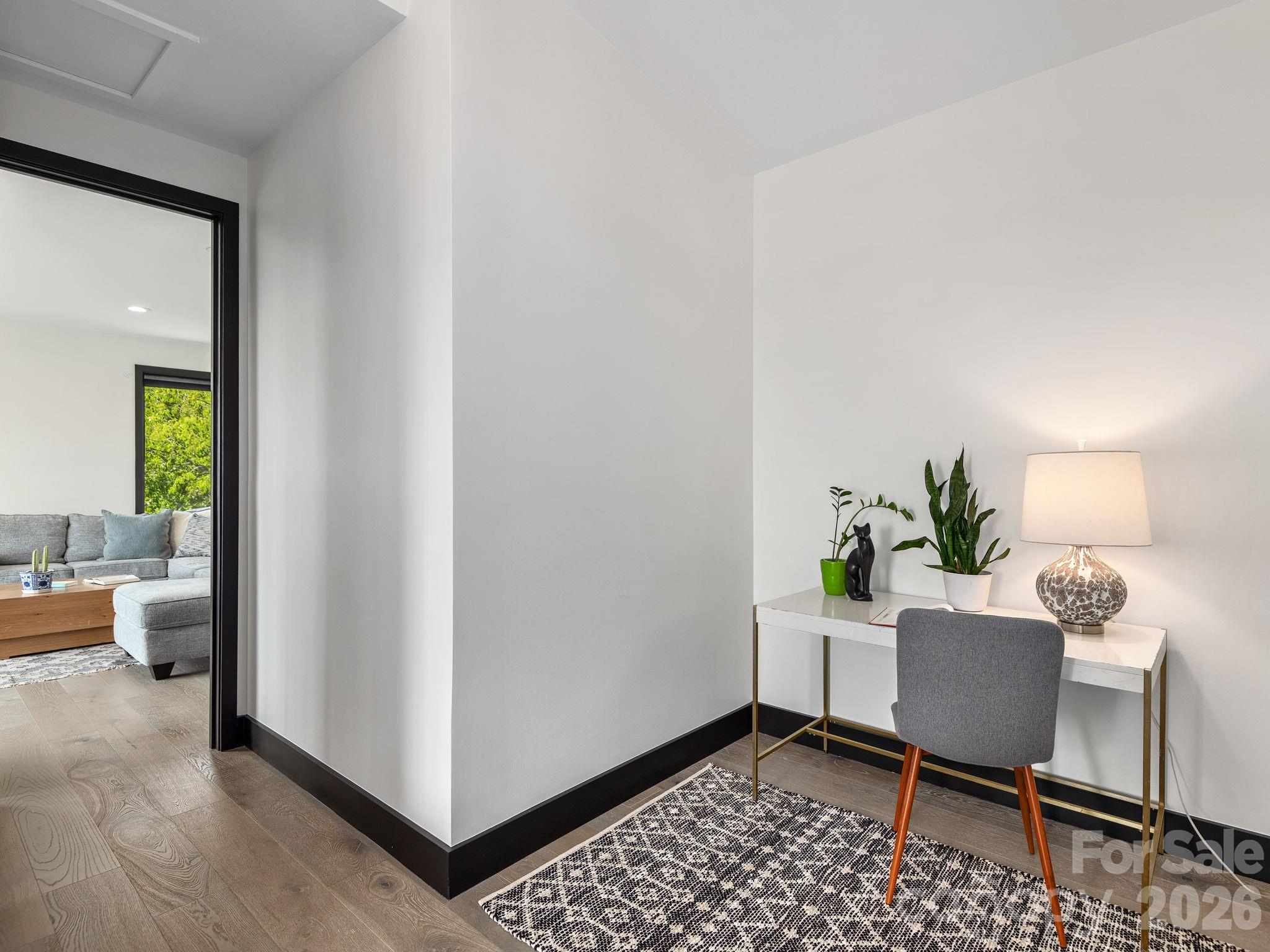 127 N Griffing Boulevard — Asheville