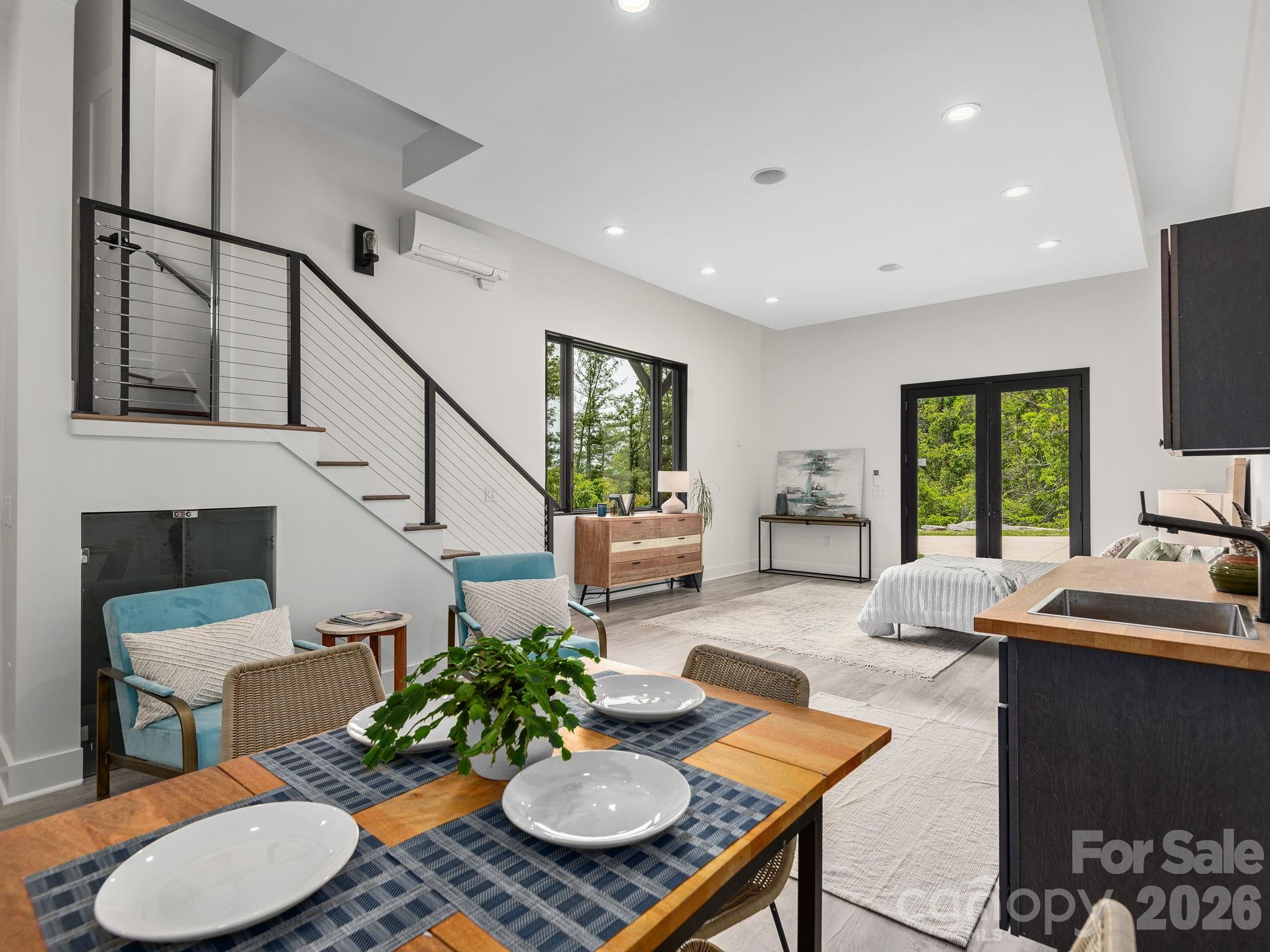 127 N Griffing Boulevard — Asheville