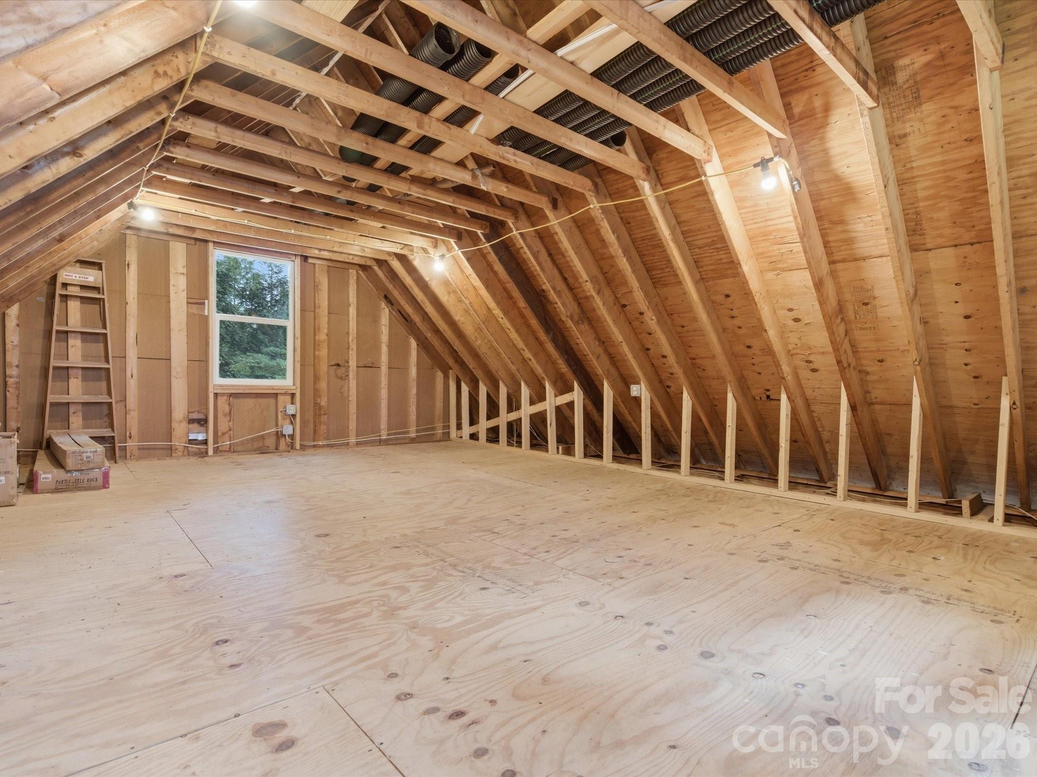 911 Weymouth Drive — Gastonia