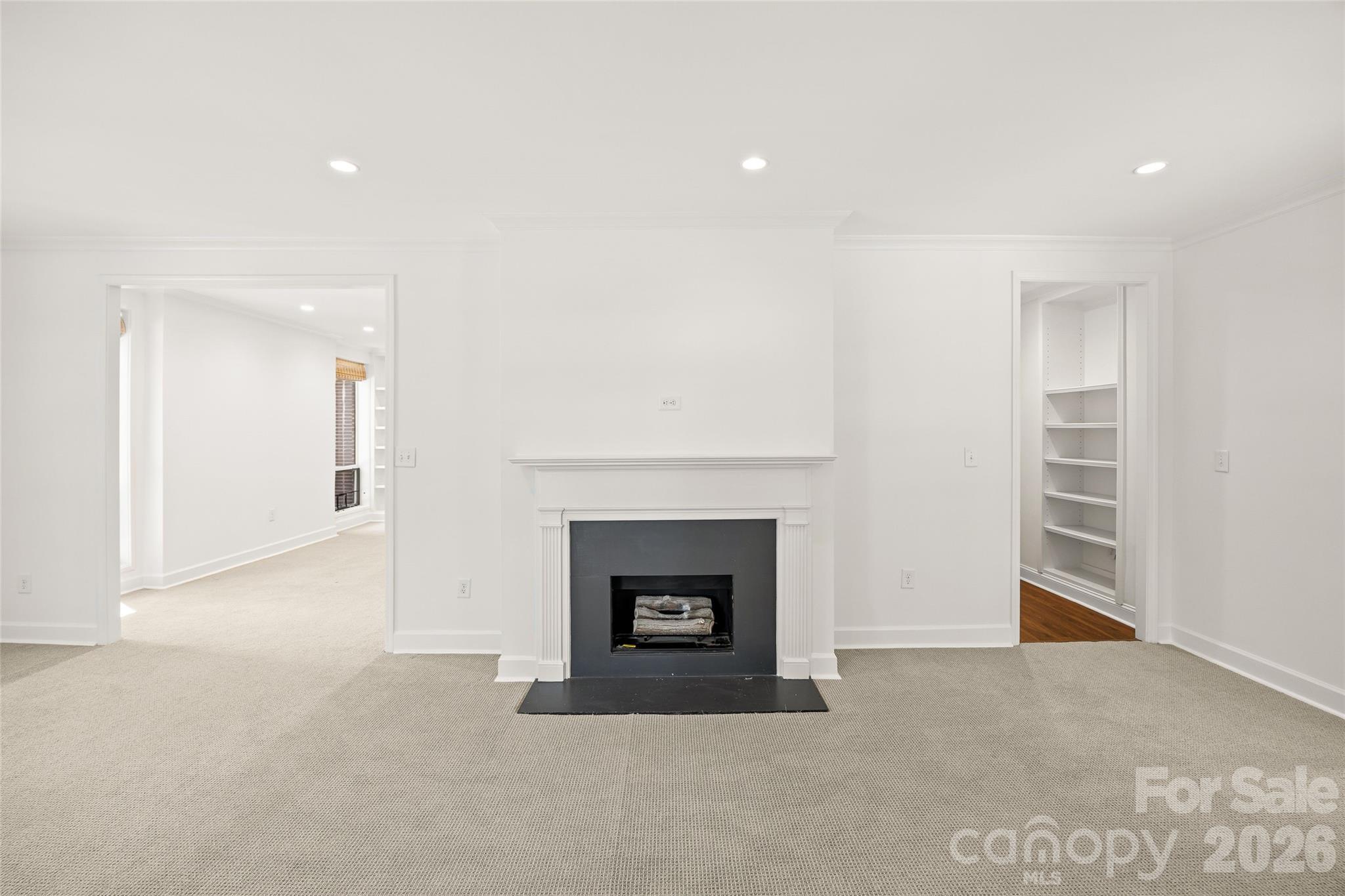 922 Cherokee Road — Charlotte