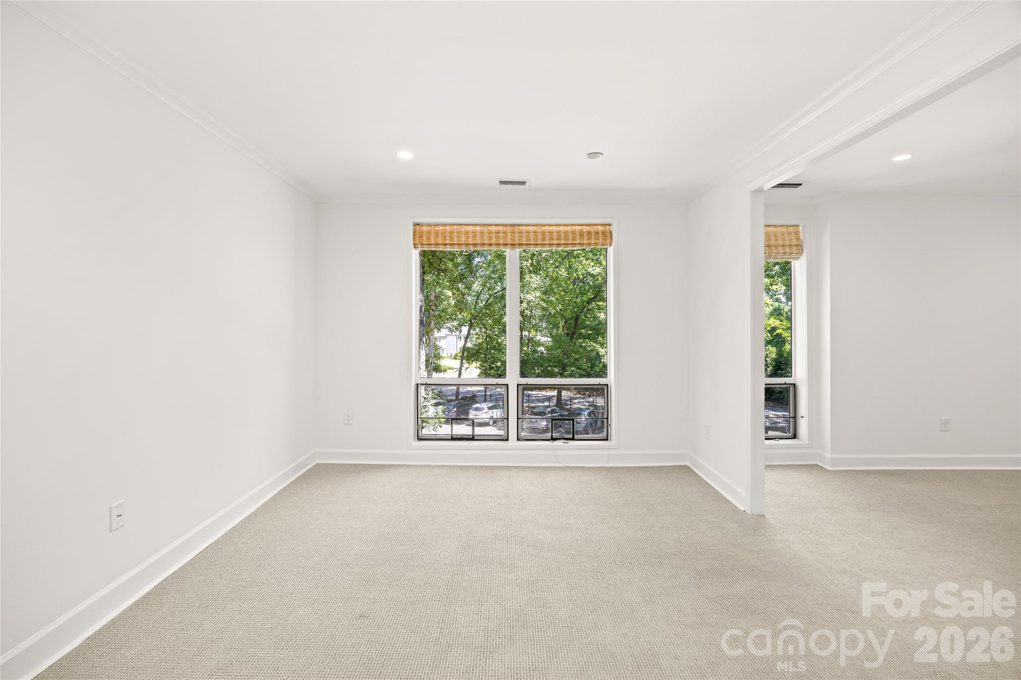 922 Cherokee Road — Charlotte