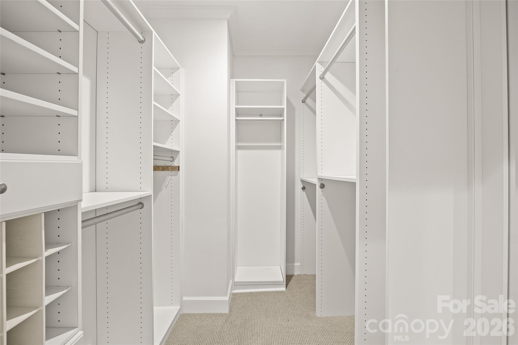 922 Cherokee Road — Charlotte