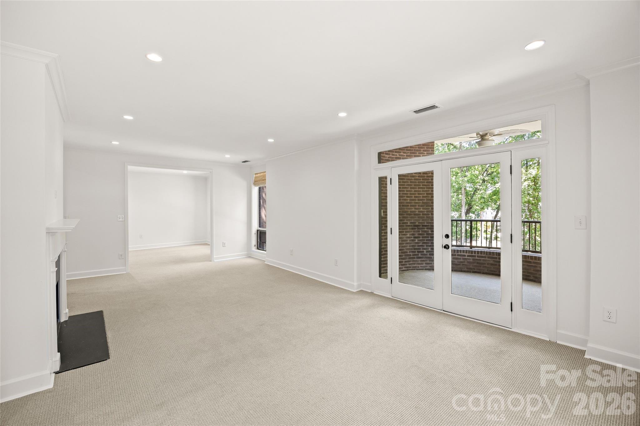 922 Cherokee Road — Charlotte