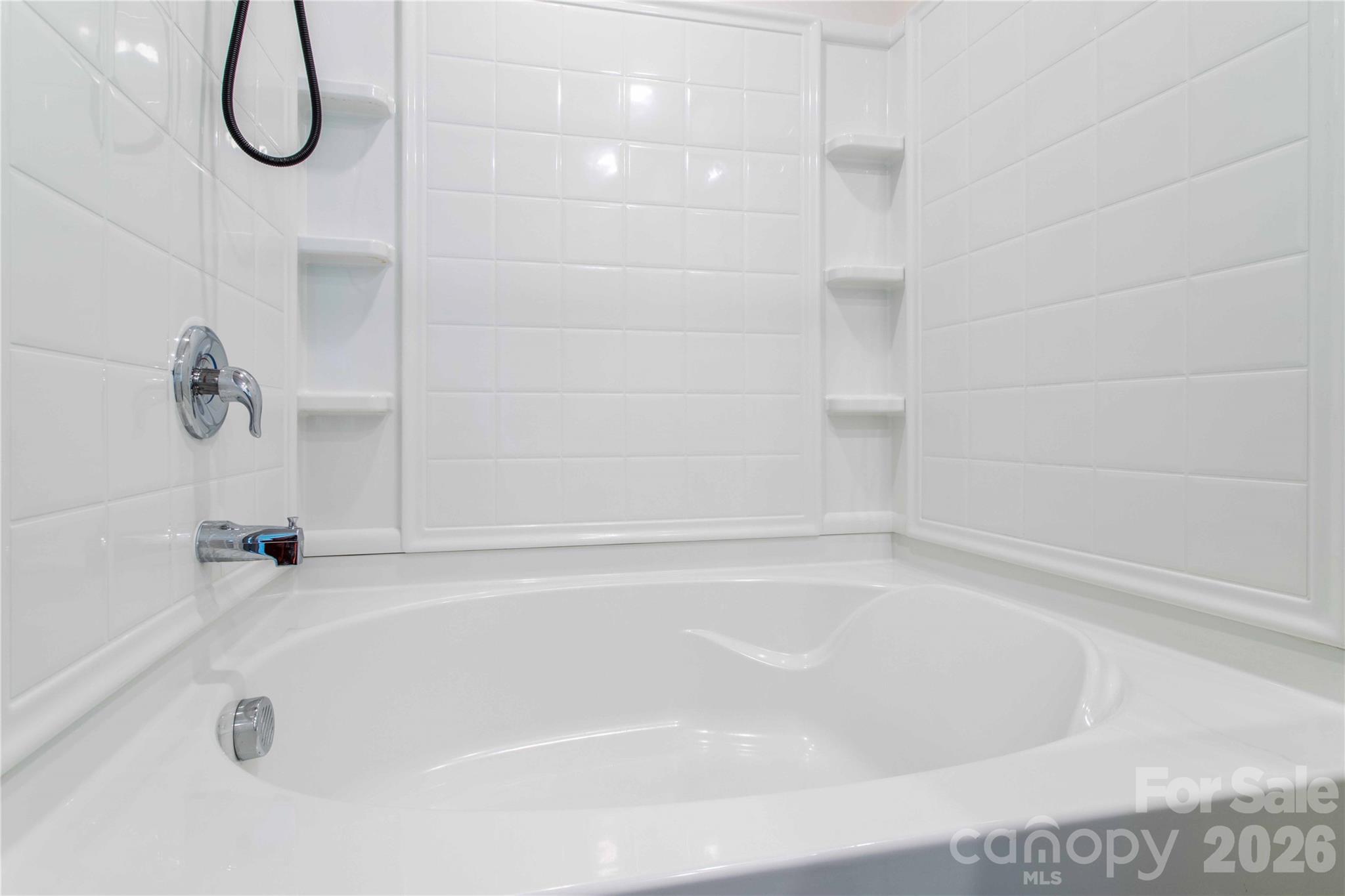 917 Newport Court — Asheville