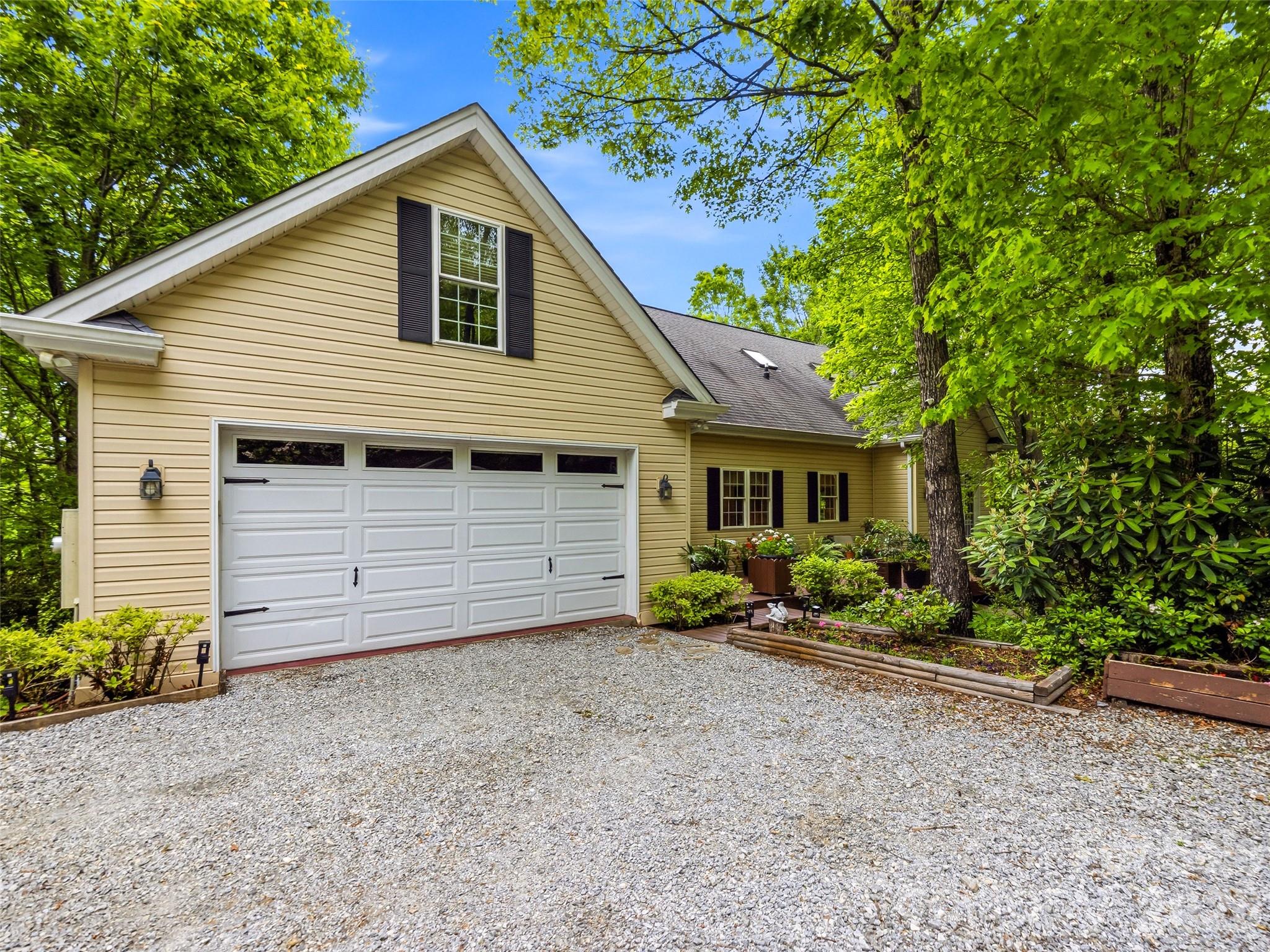 29 Panther Ridge Road — Brevard