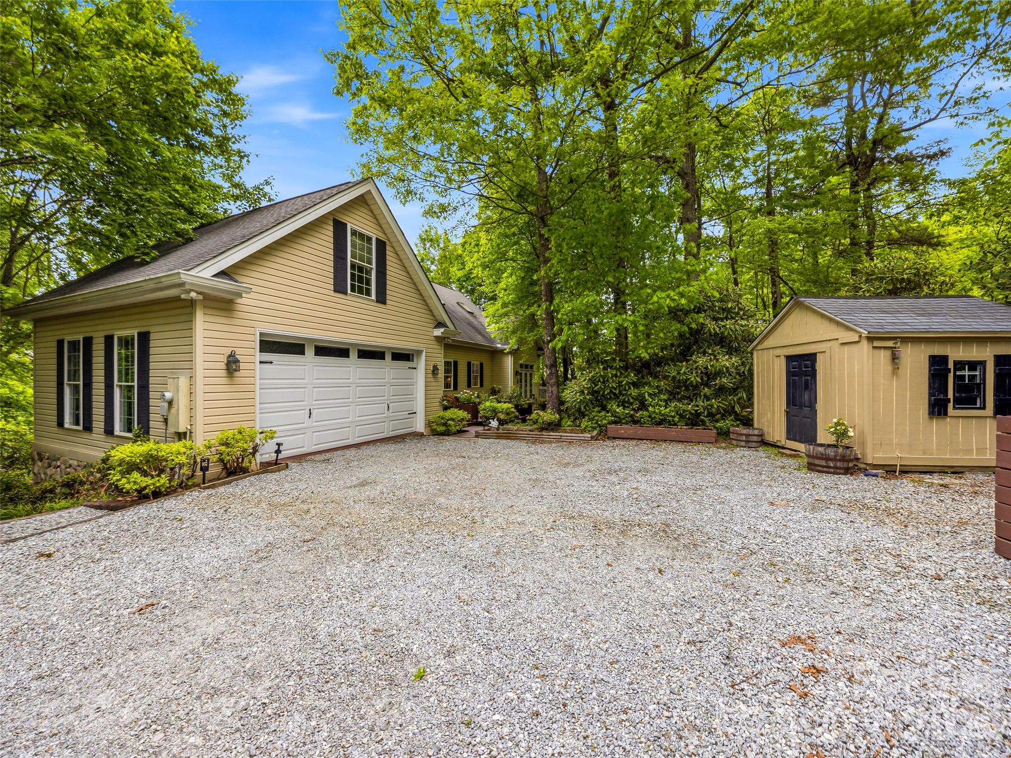 29 Panther Ridge Road — Brevard