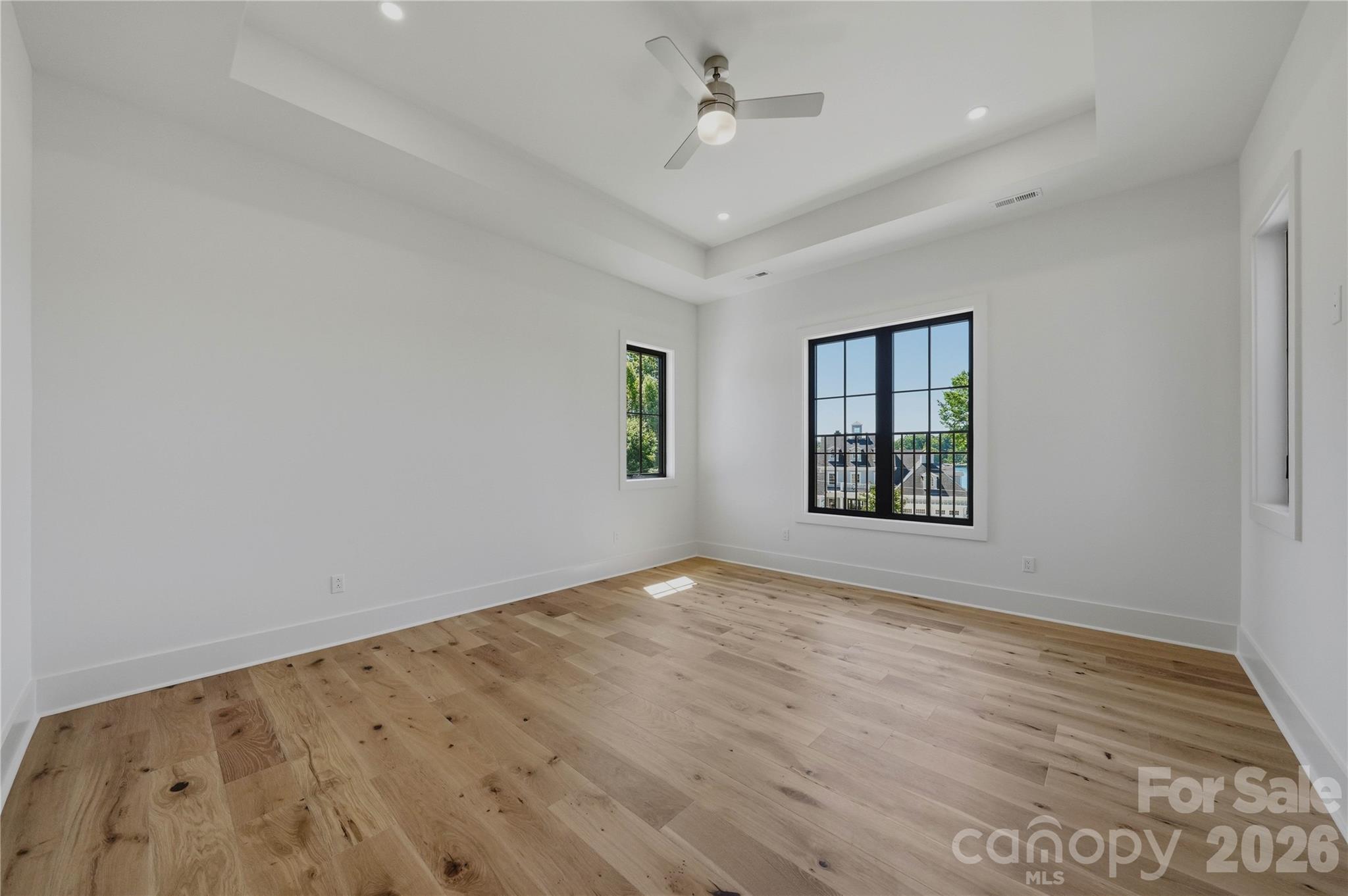 20200 Rainbow Circle — Cornelius