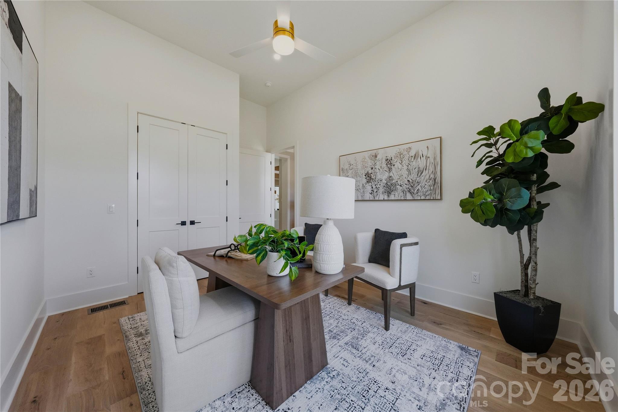 20200 Rainbow Circle — Cornelius