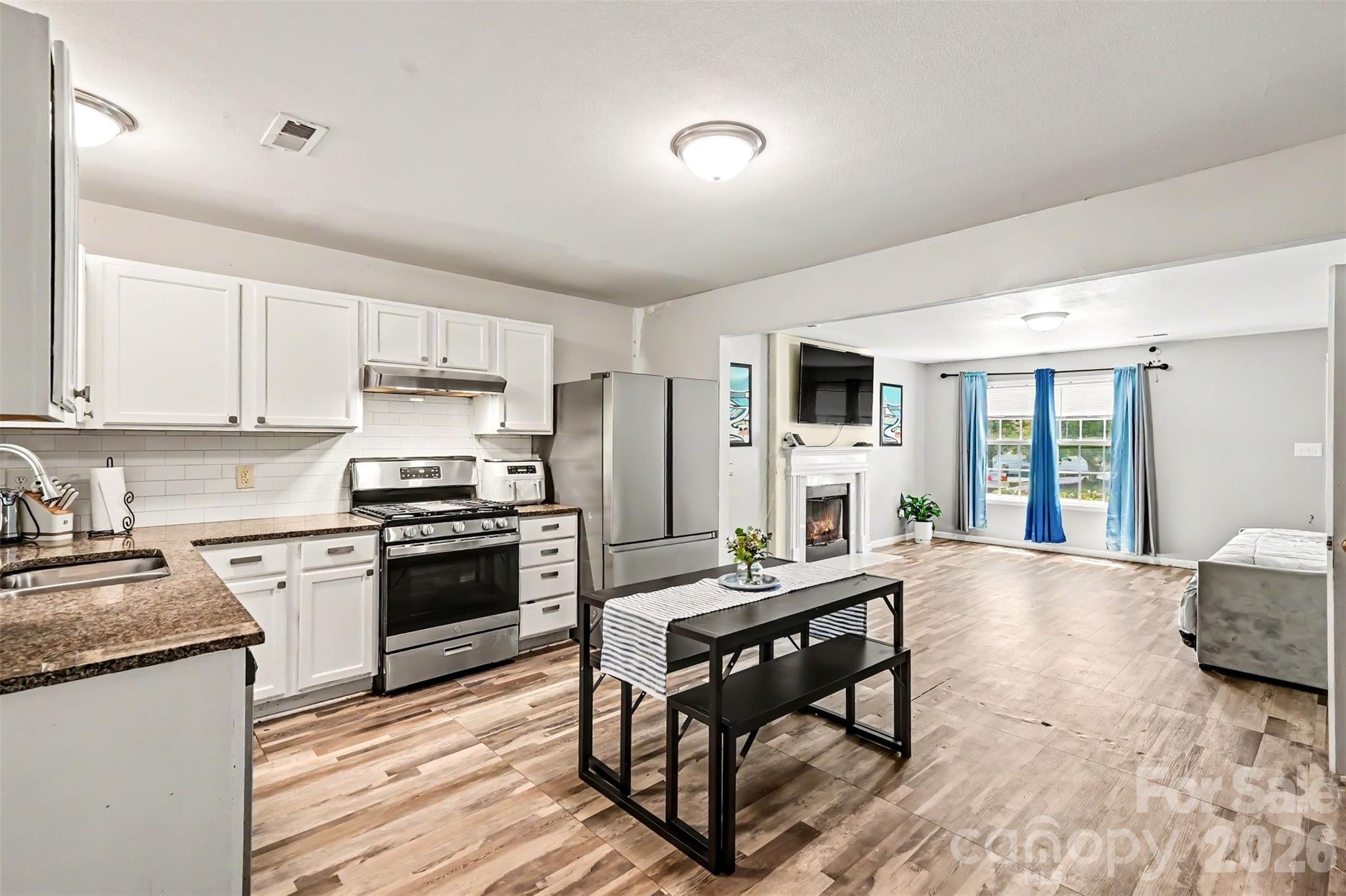 9306 Tiger Lily Lane — Charlotte