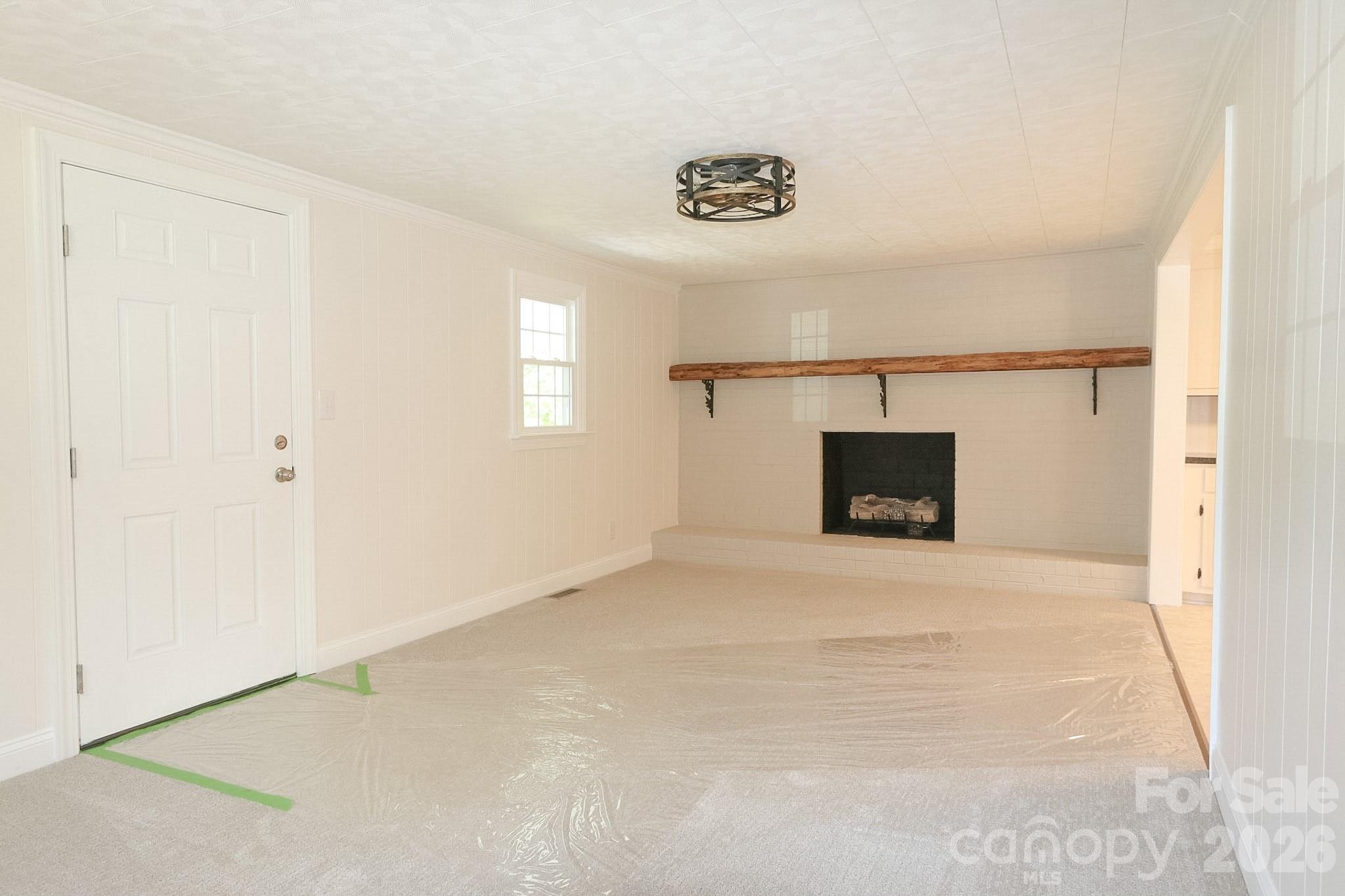 1279 N Hoots Road — Ronda