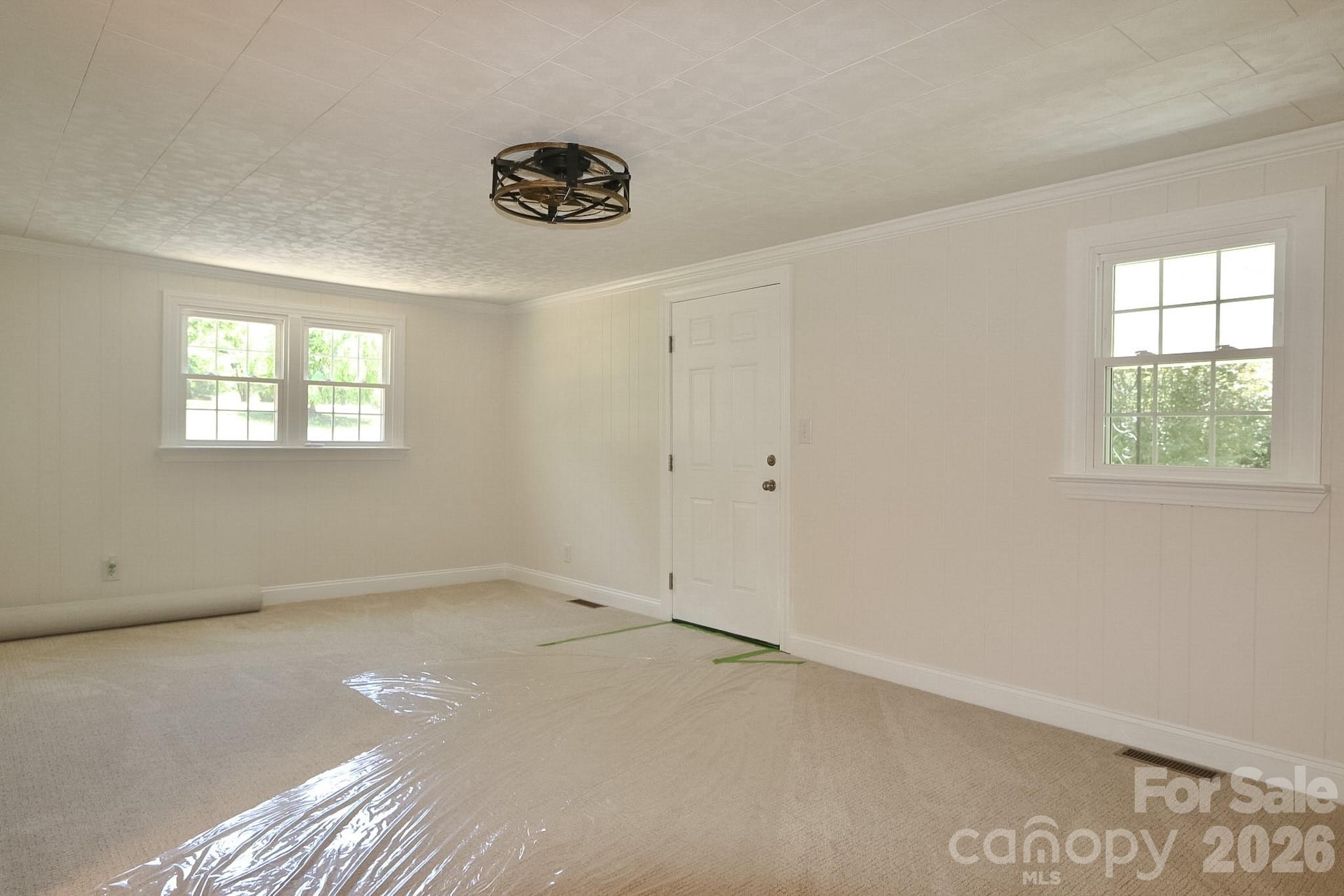 1279 N Hoots Road — Ronda