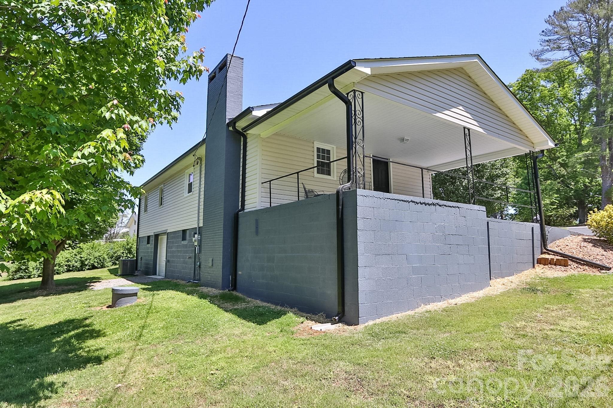 1279 N Hoots Road — Ronda