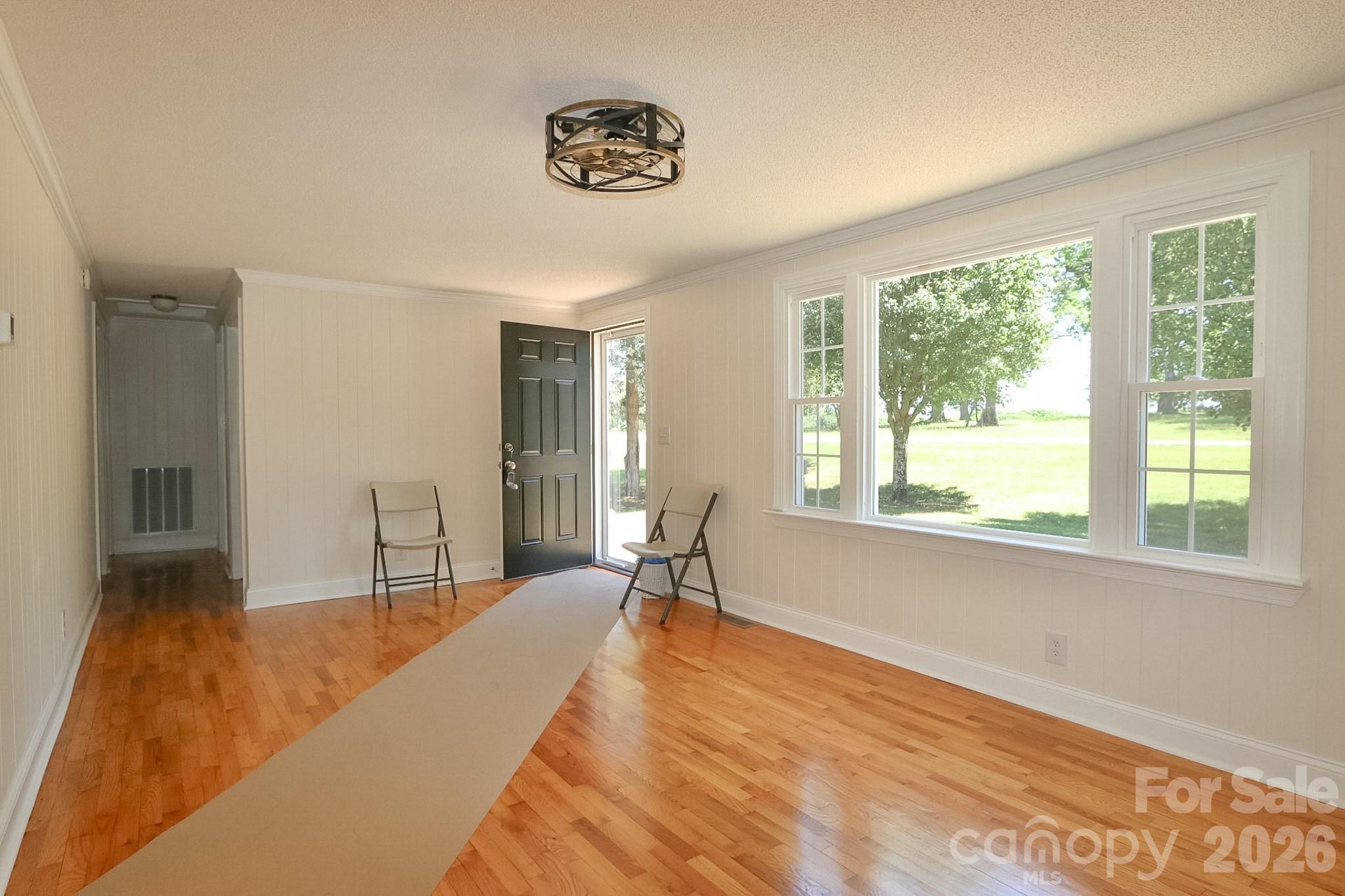 1279 N Hoots Road — Ronda