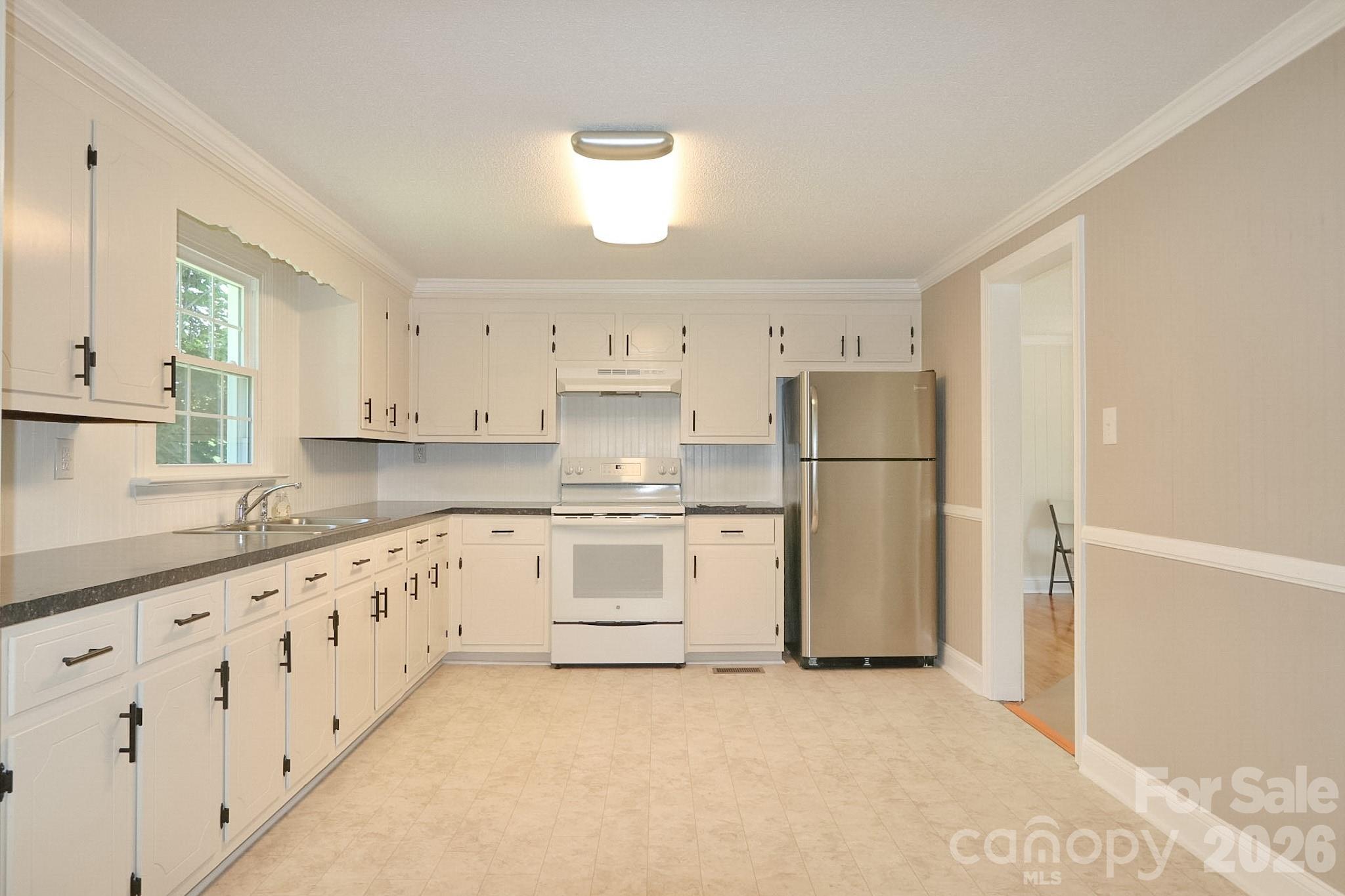 1279 N Hoots Road — Ronda