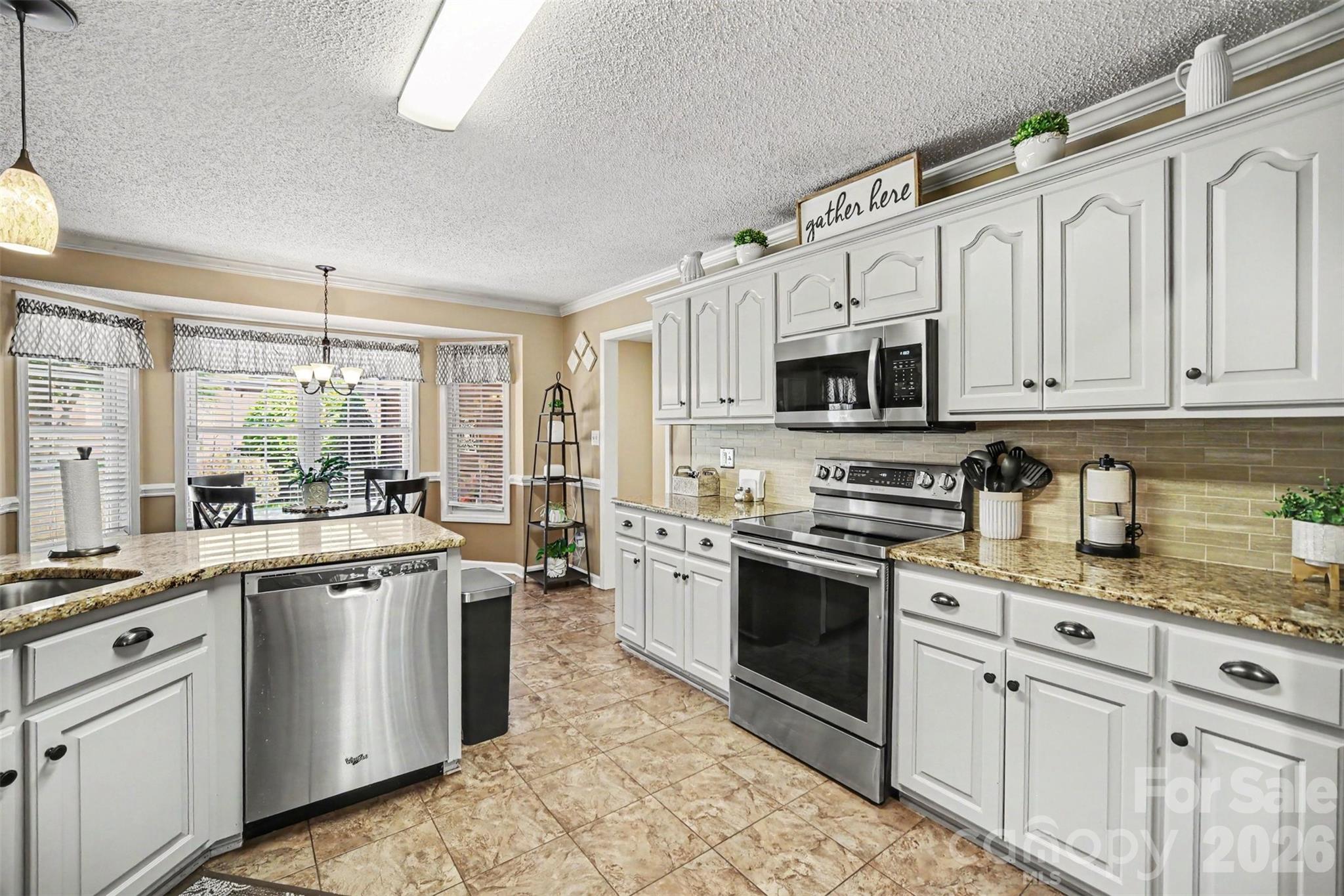 9903 Madres Court — Concord