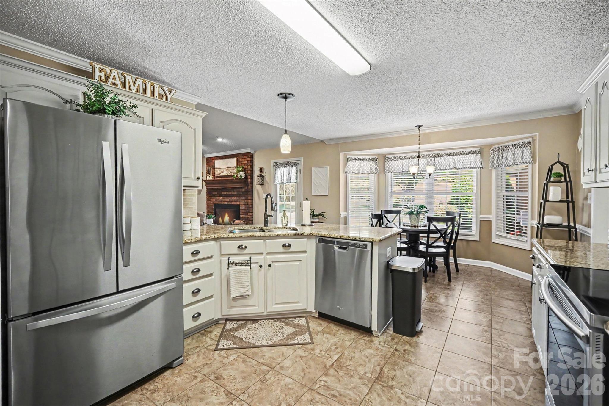 9903 Madres Court — Concord