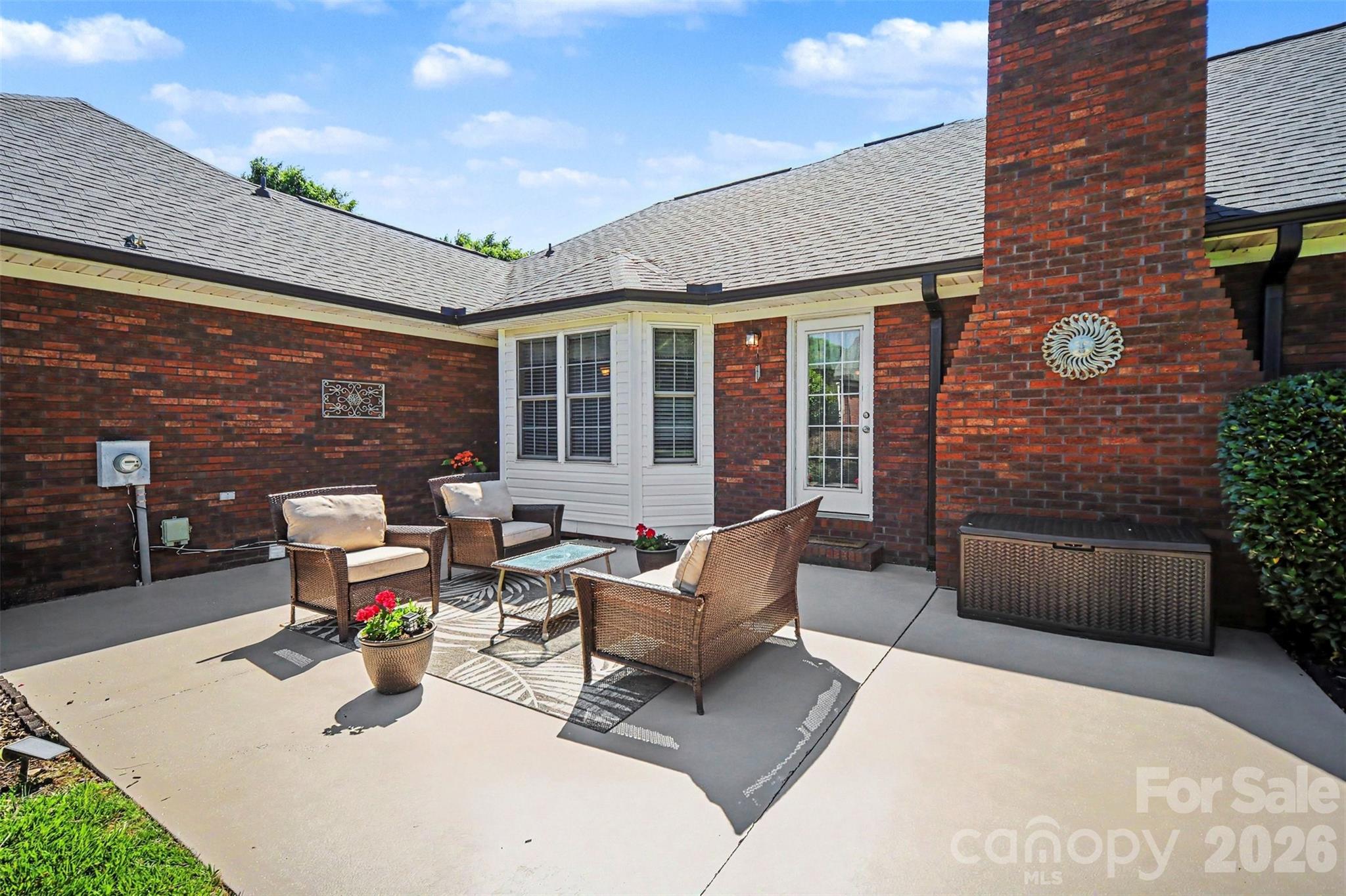 9903 Madres Court — Concord