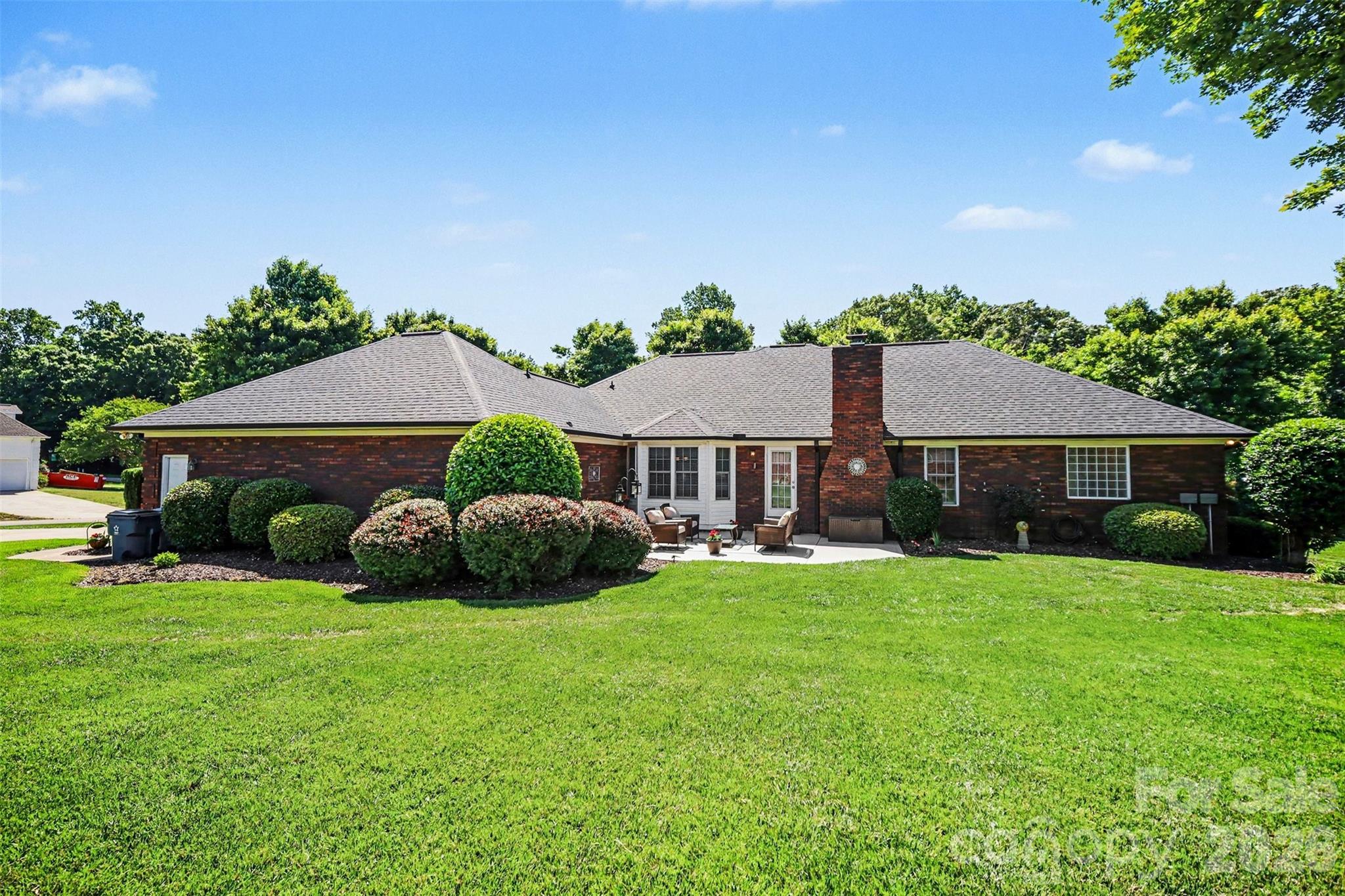 9903 Madres Court — Concord