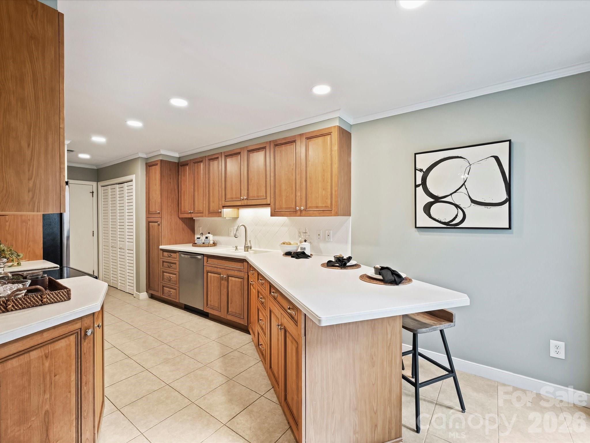 6434 Brandonwood Court — Charlotte