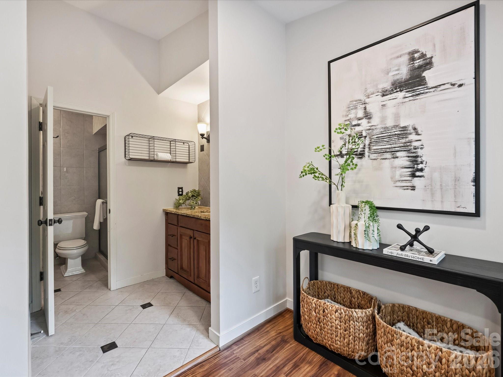 6434 Brandonwood Court — Charlotte