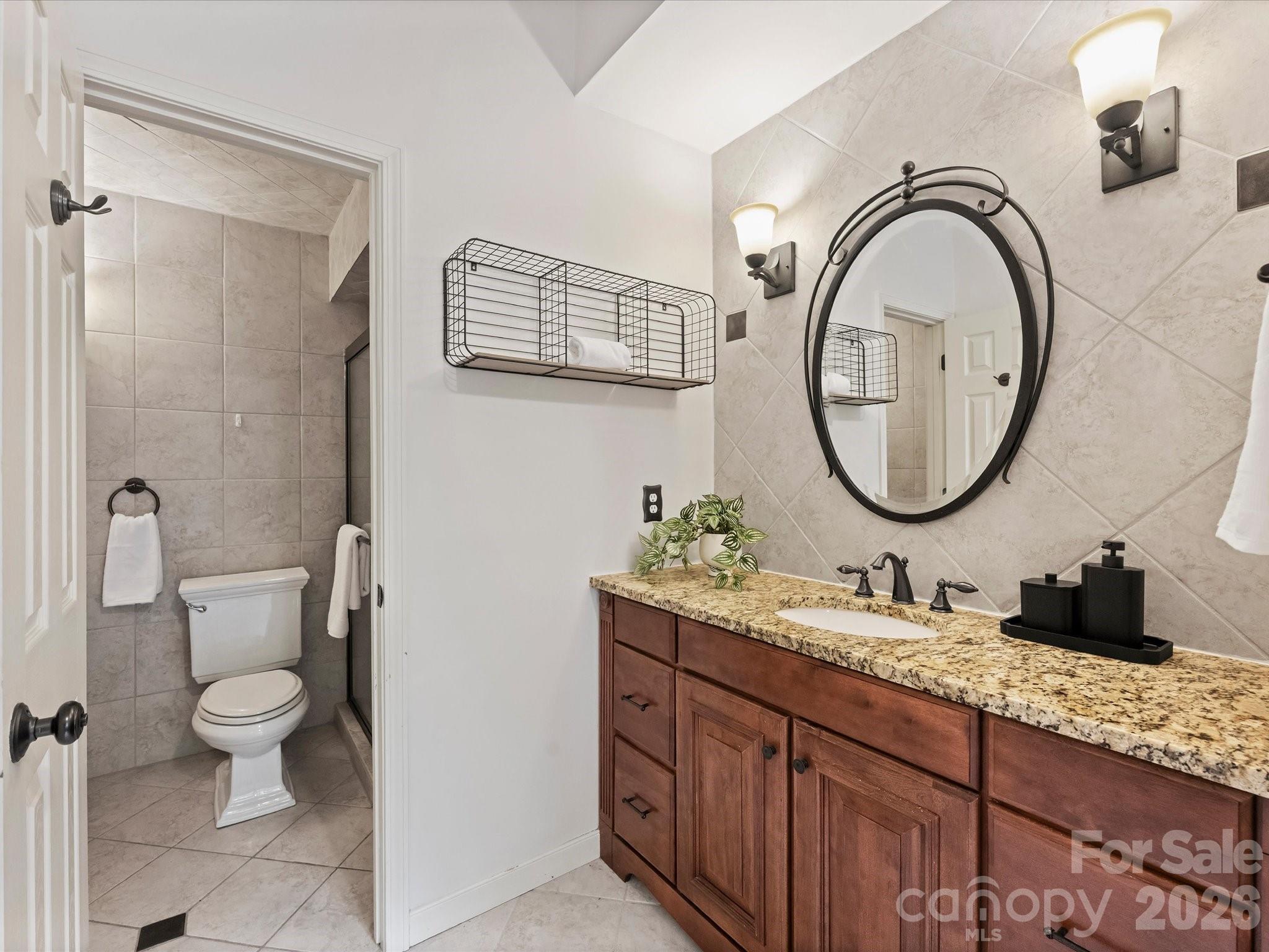 6434 Brandonwood Court — Charlotte