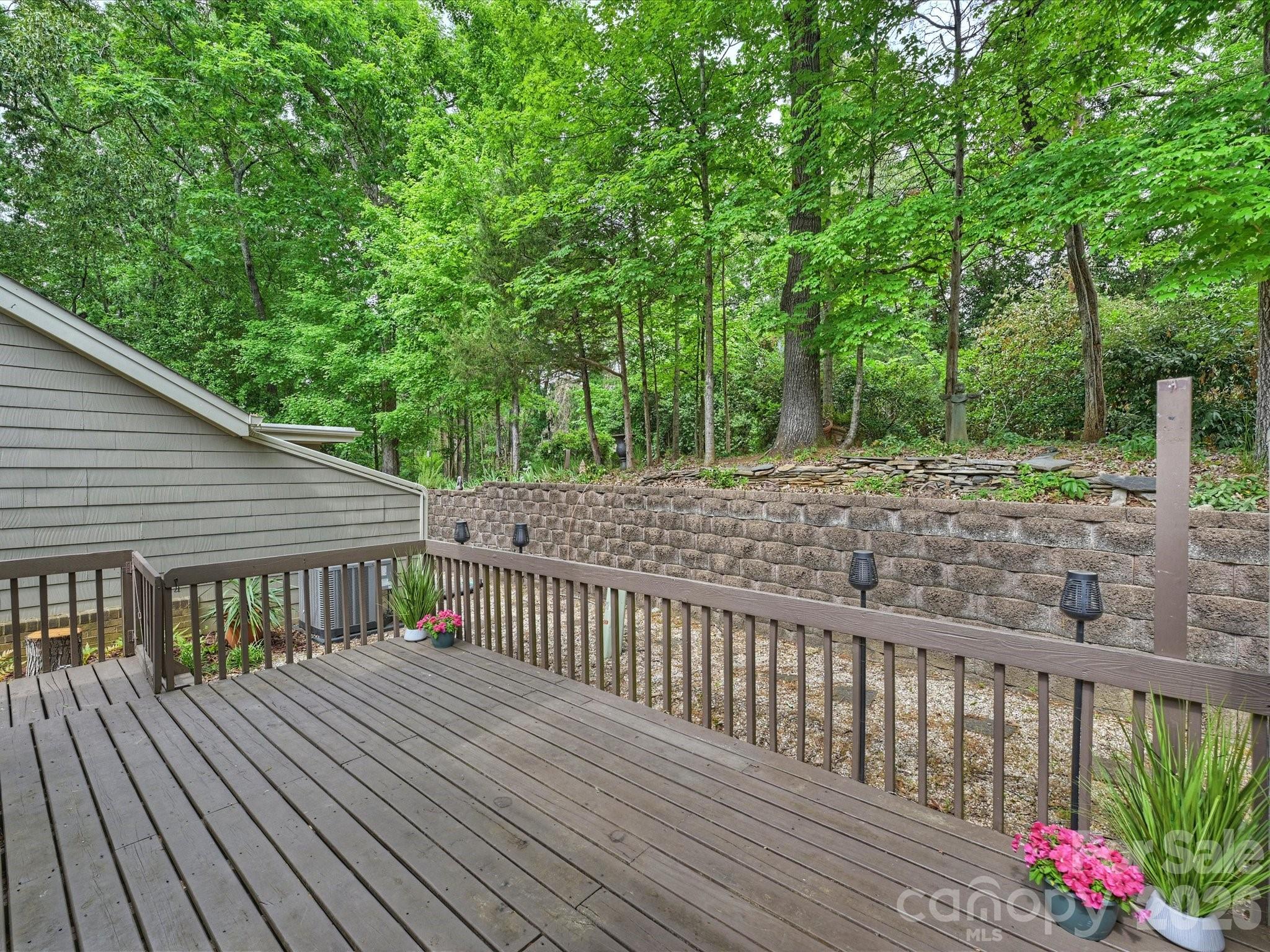 6434 Brandonwood Court — Charlotte