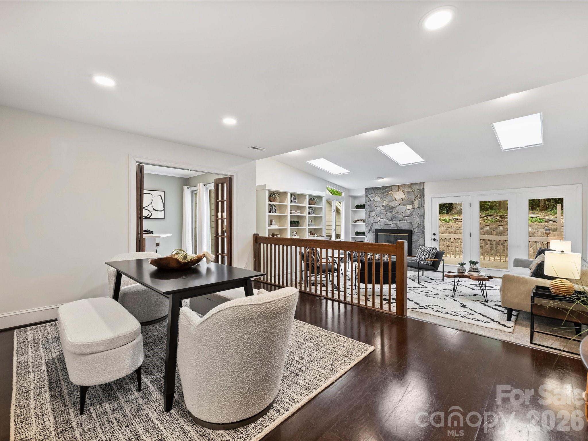 6434 Brandonwood Court — Charlotte