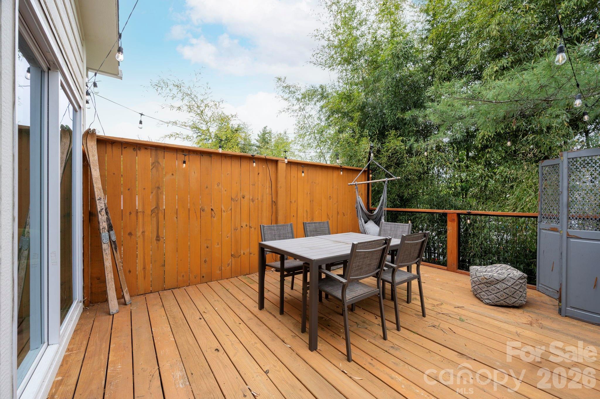 116 Arnold Road — Asheville