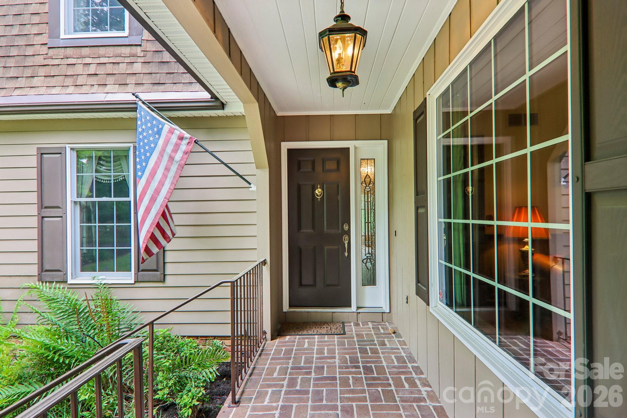 104 Finley Street — Hendersonville