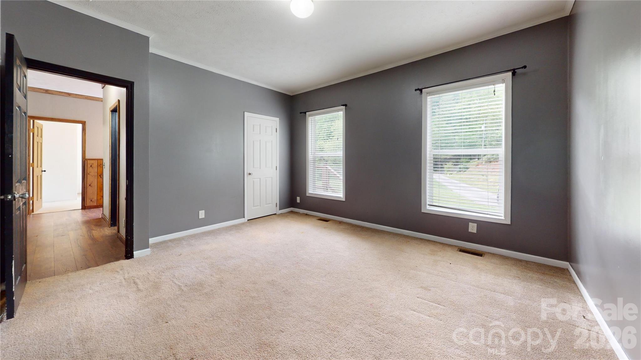 10 Betty's Drive — Waynesville