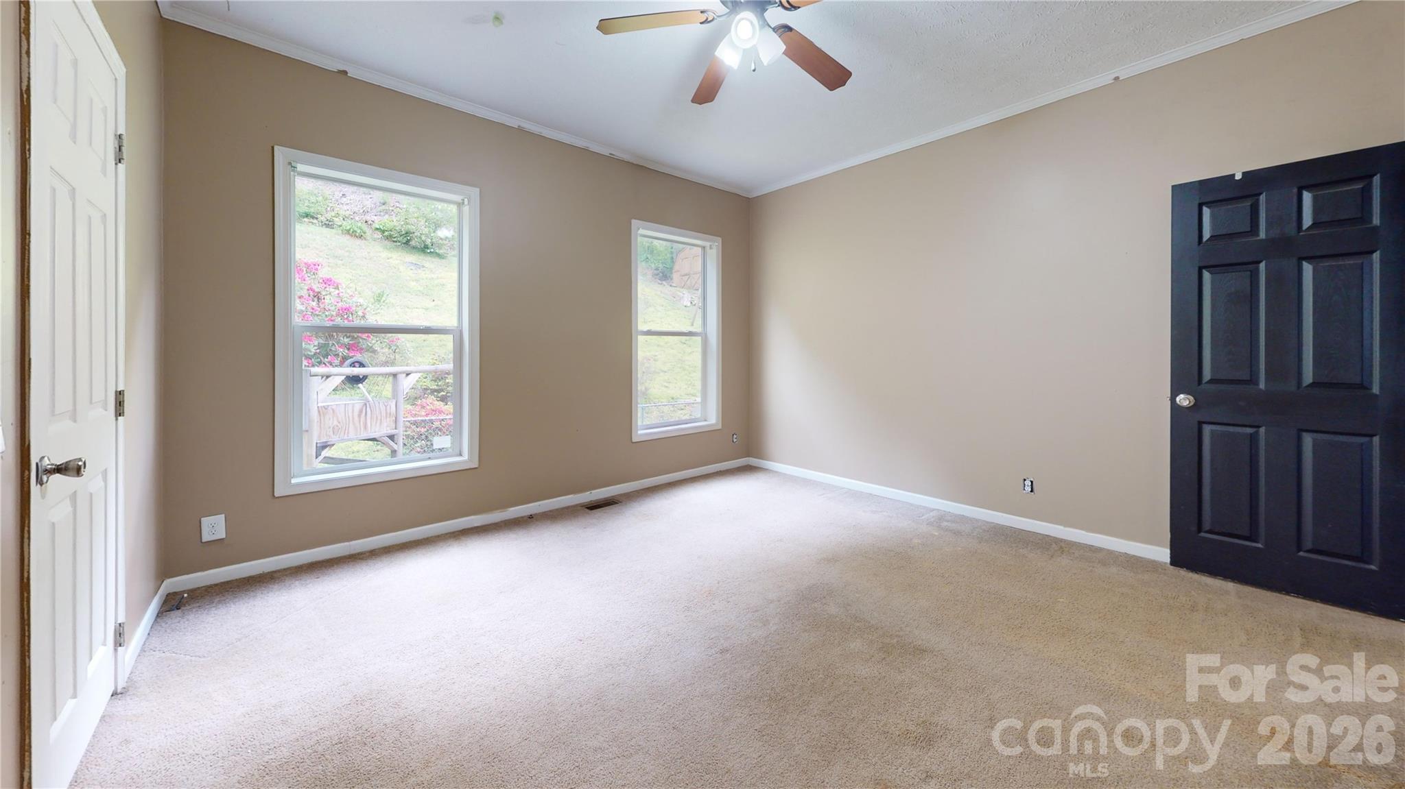 10 Betty's Drive — Waynesville
