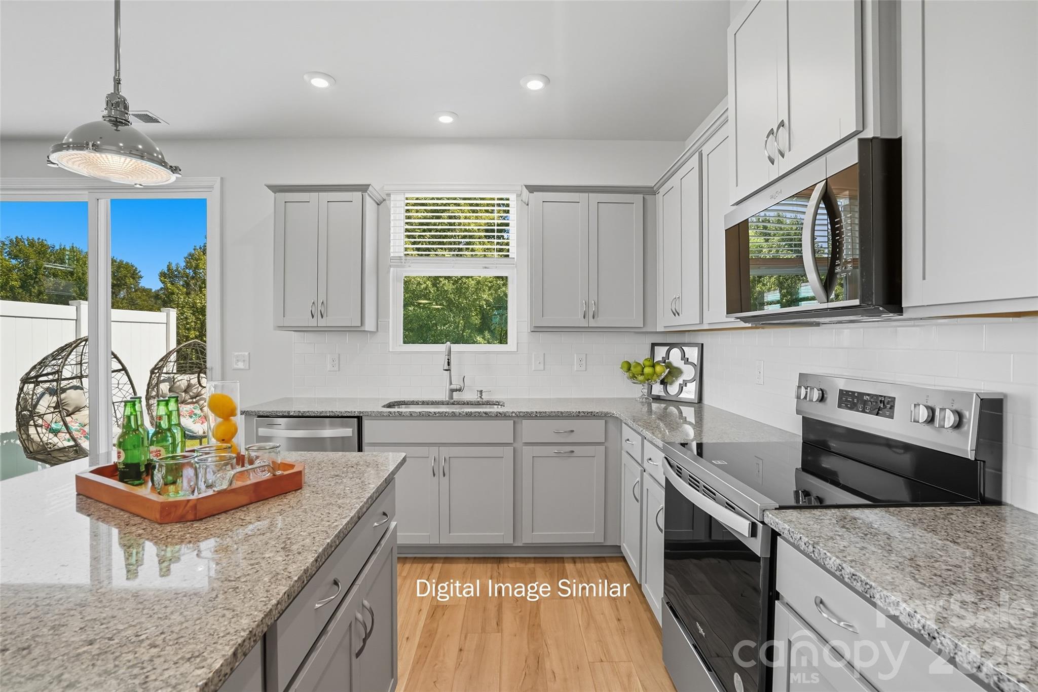 7527 Hodges Meadow Lane — Charlotte