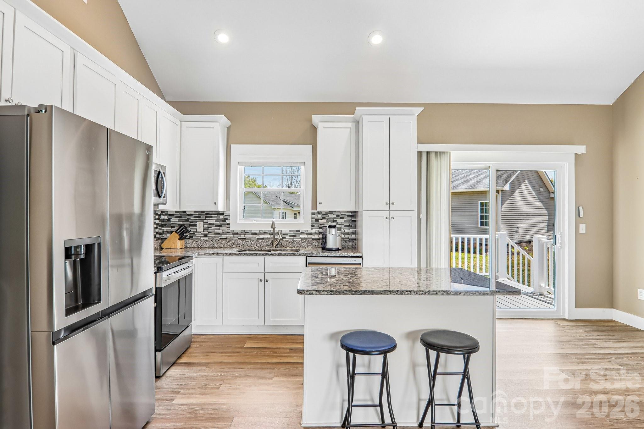 464 Riverwind Drive — Hendersonville