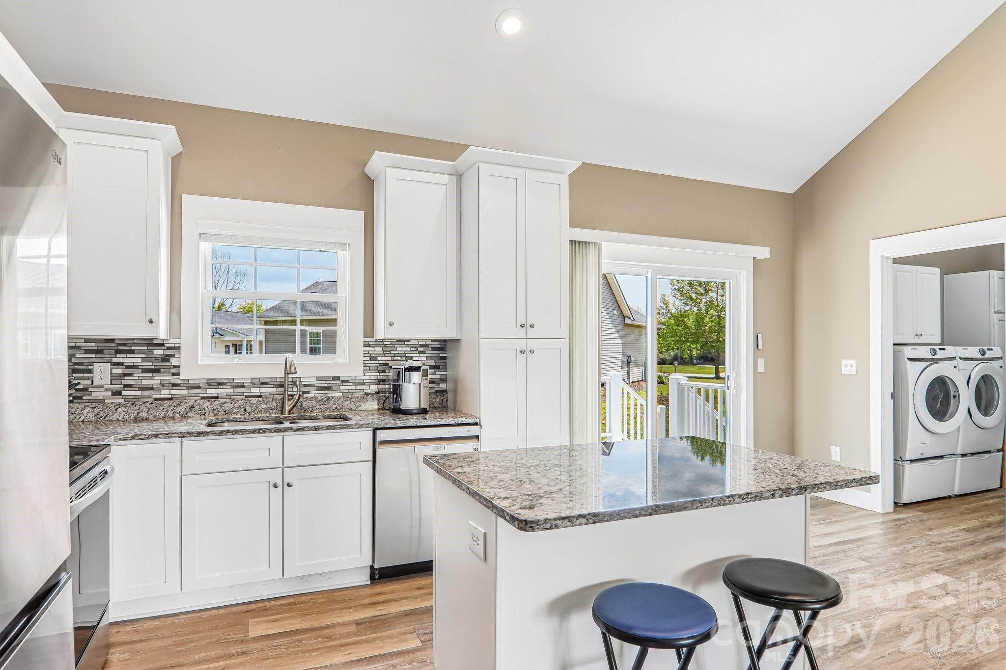 464 Riverwind Drive — Hendersonville