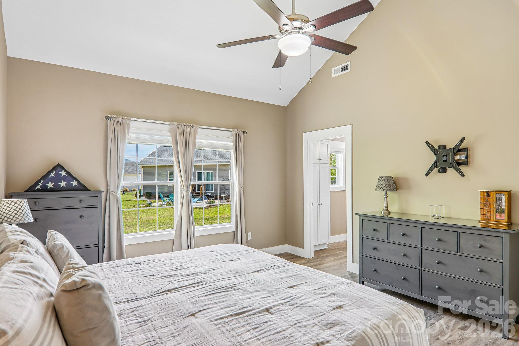 464 Riverwind Drive — Hendersonville
