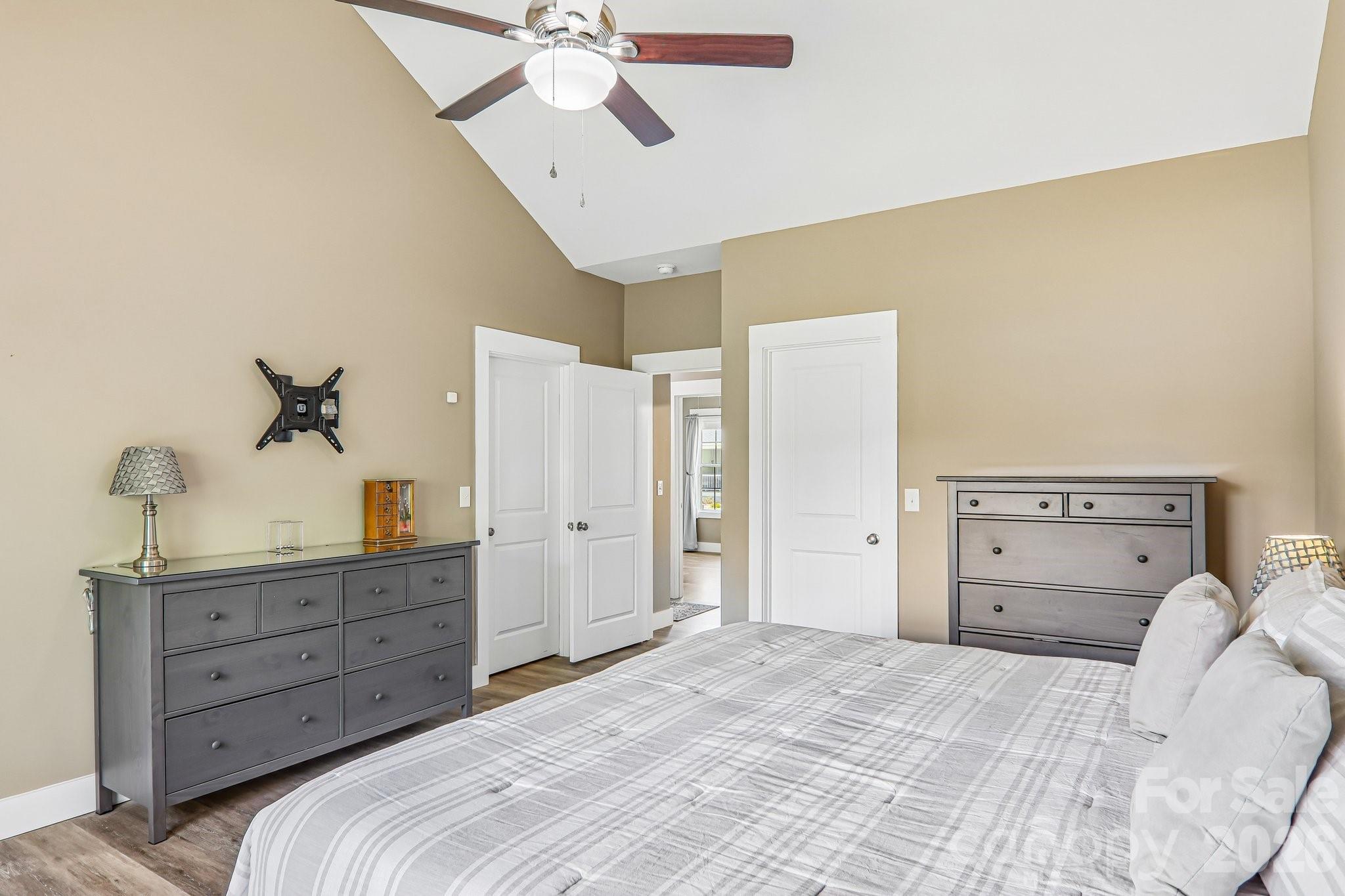 464 Riverwind Drive — Hendersonville