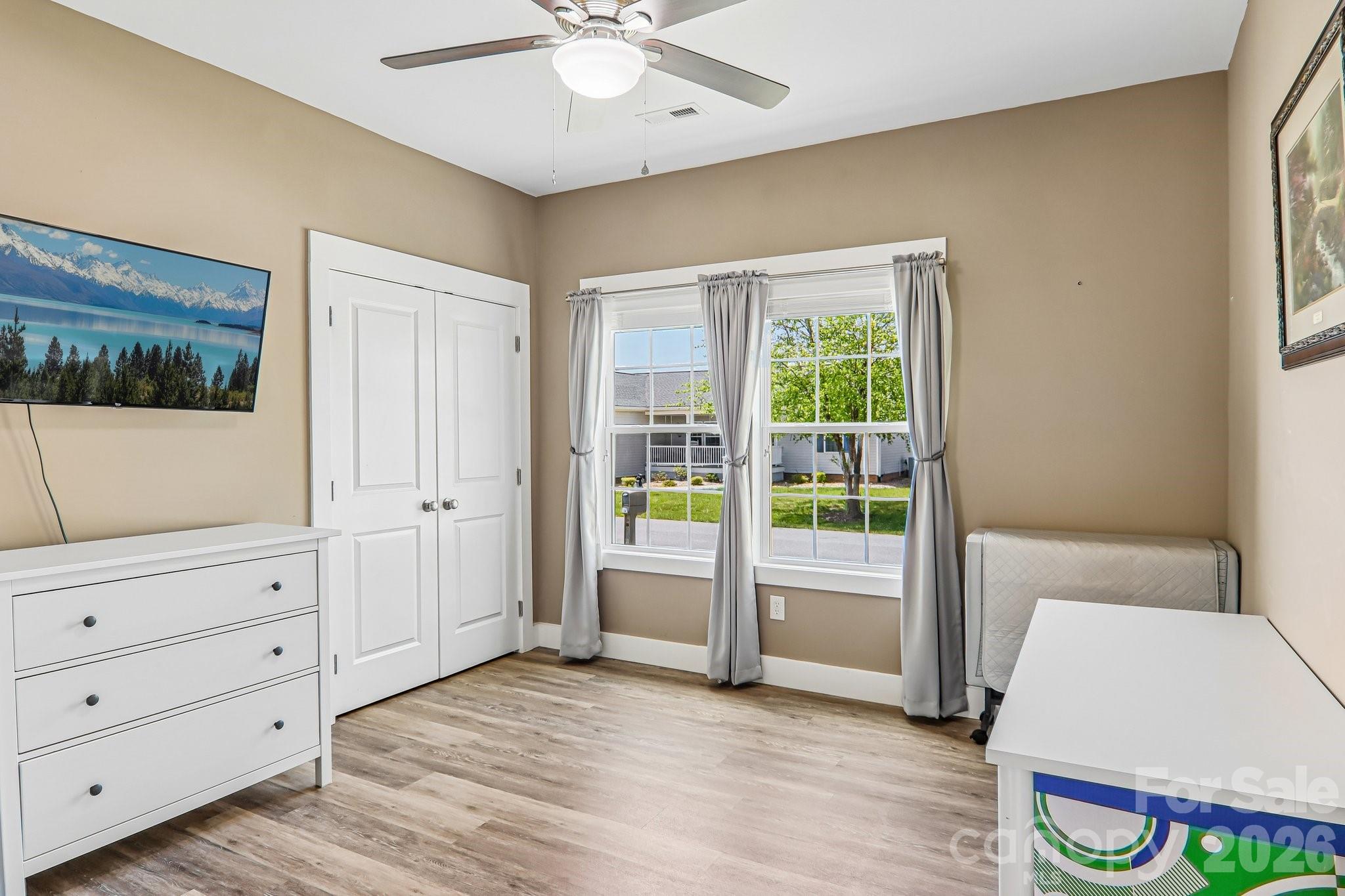464 Riverwind Drive — Hendersonville