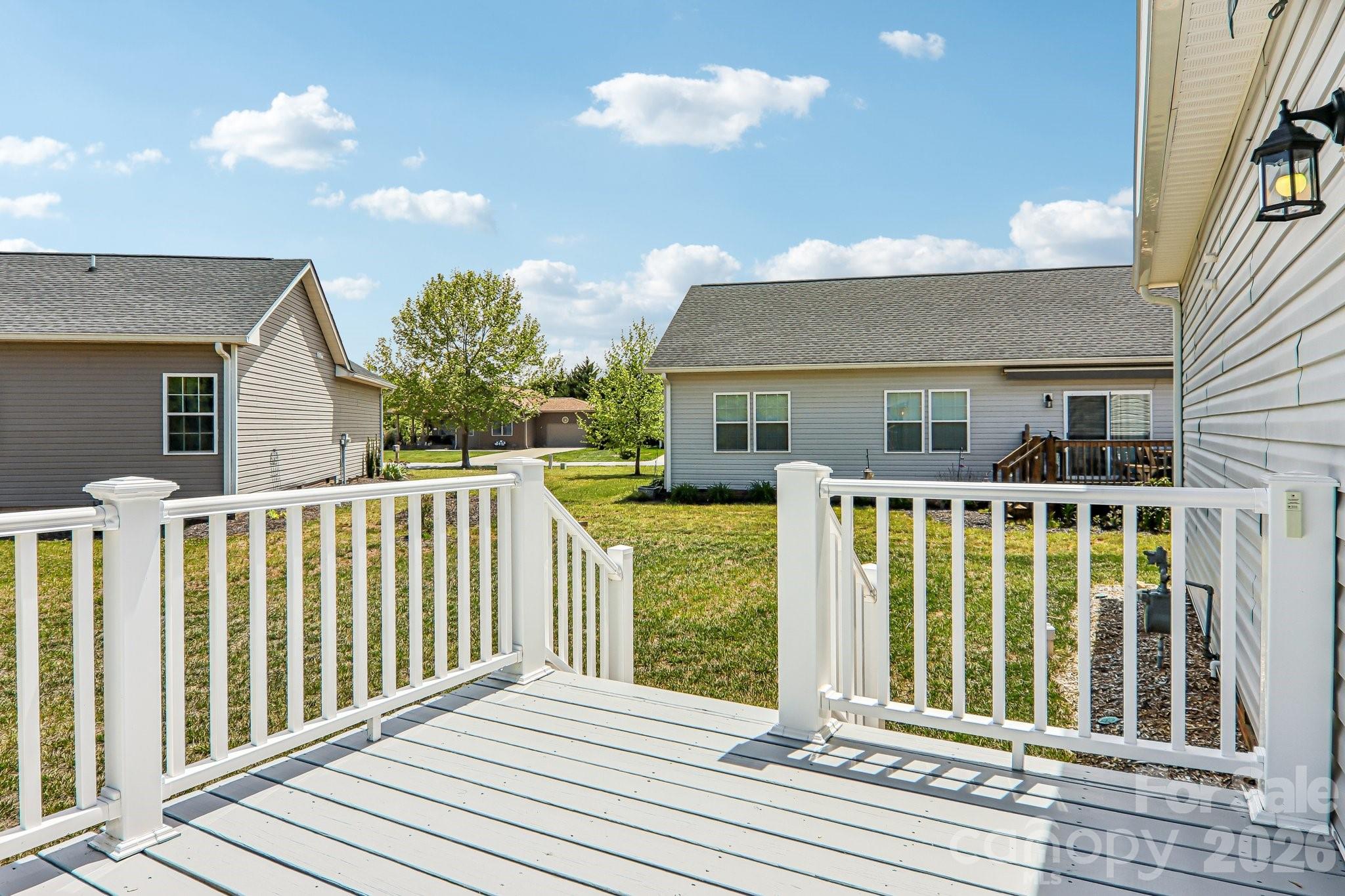 464 Riverwind Drive — Hendersonville