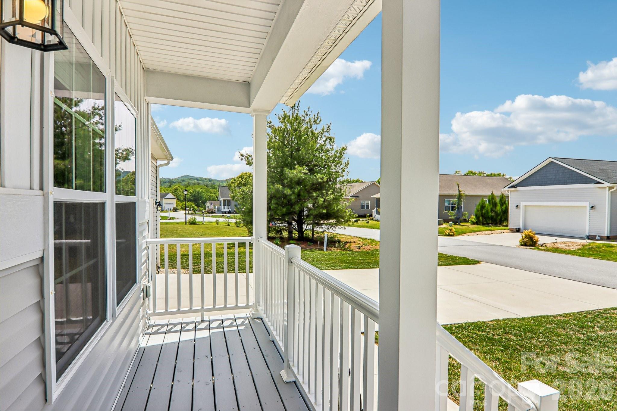 464 Riverwind Drive — Hendersonville