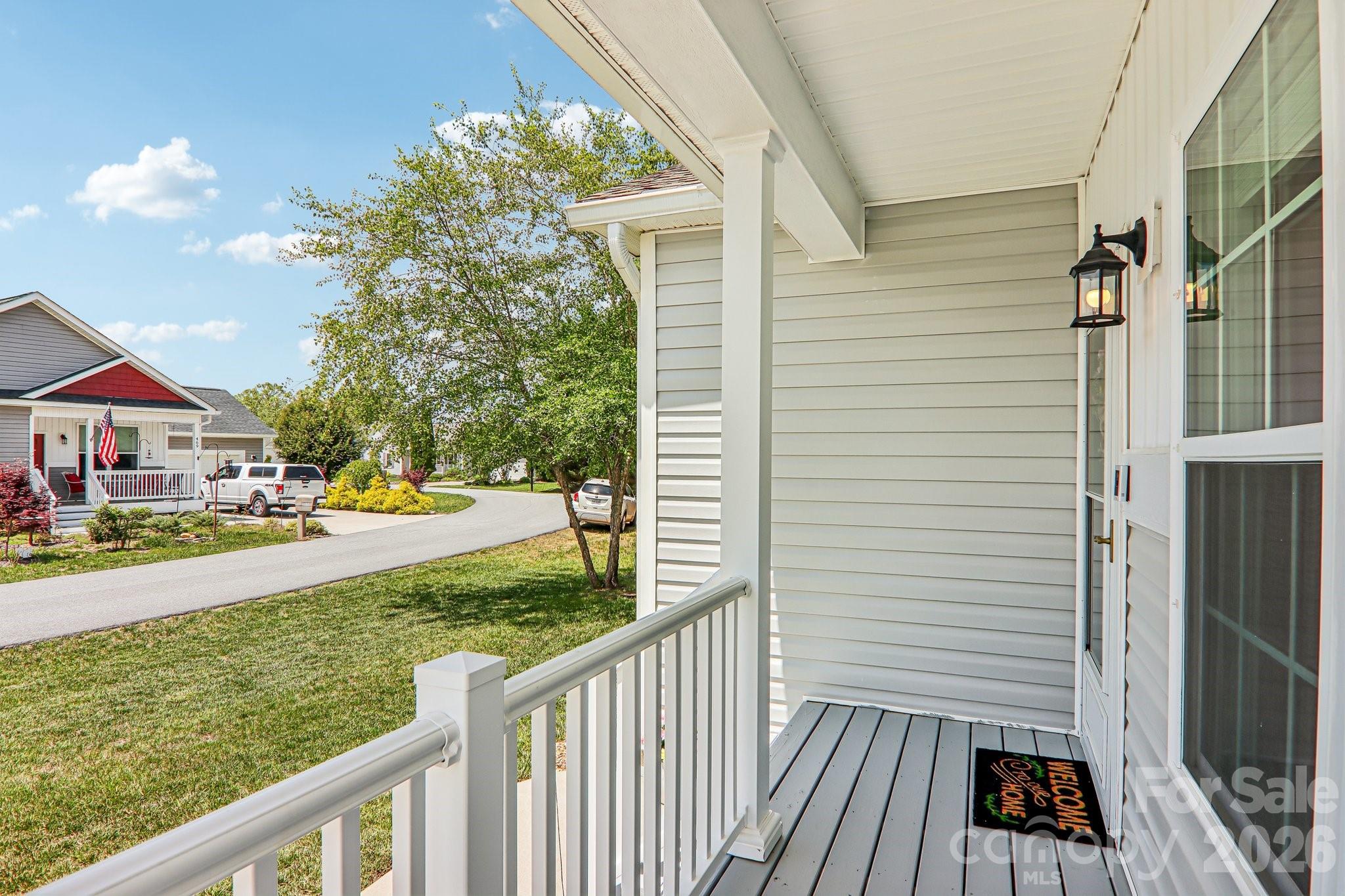 464 Riverwind Drive — Hendersonville