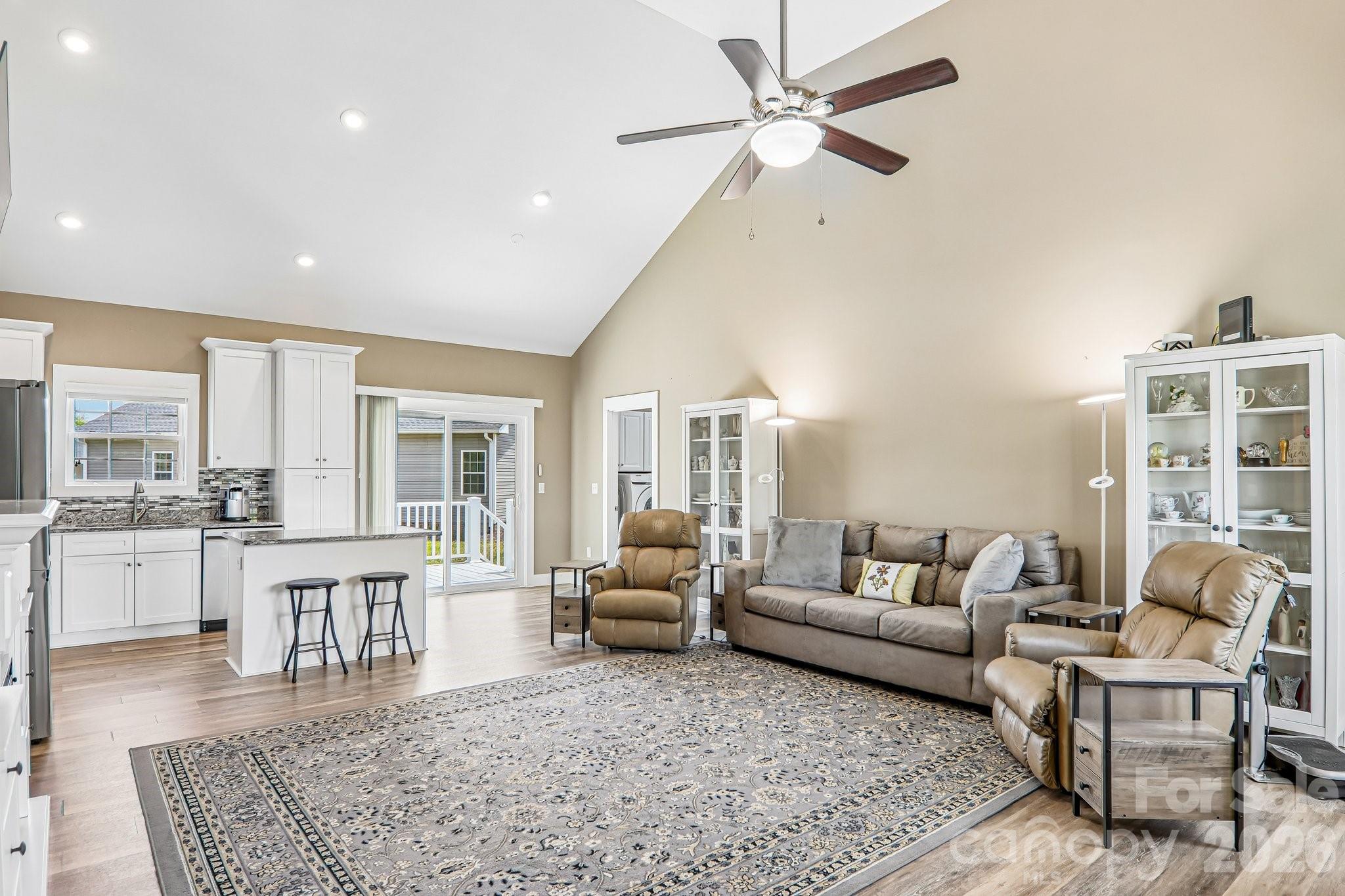 464 Riverwind Drive — Hendersonville