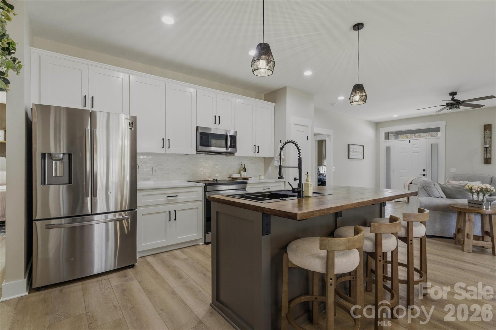 152 Eagles Landing — Morganton
