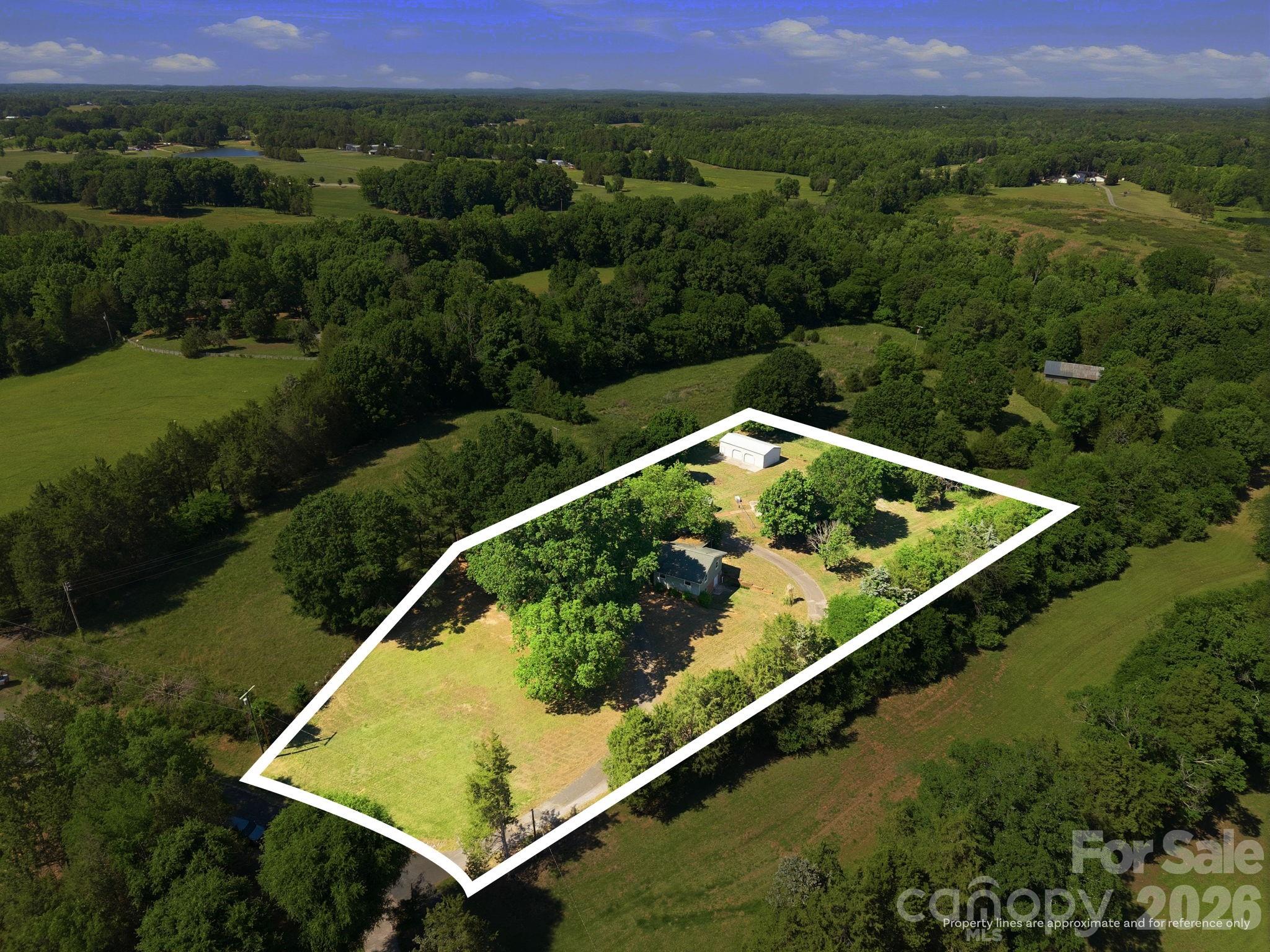 4571 Laurelwood Court — Concord