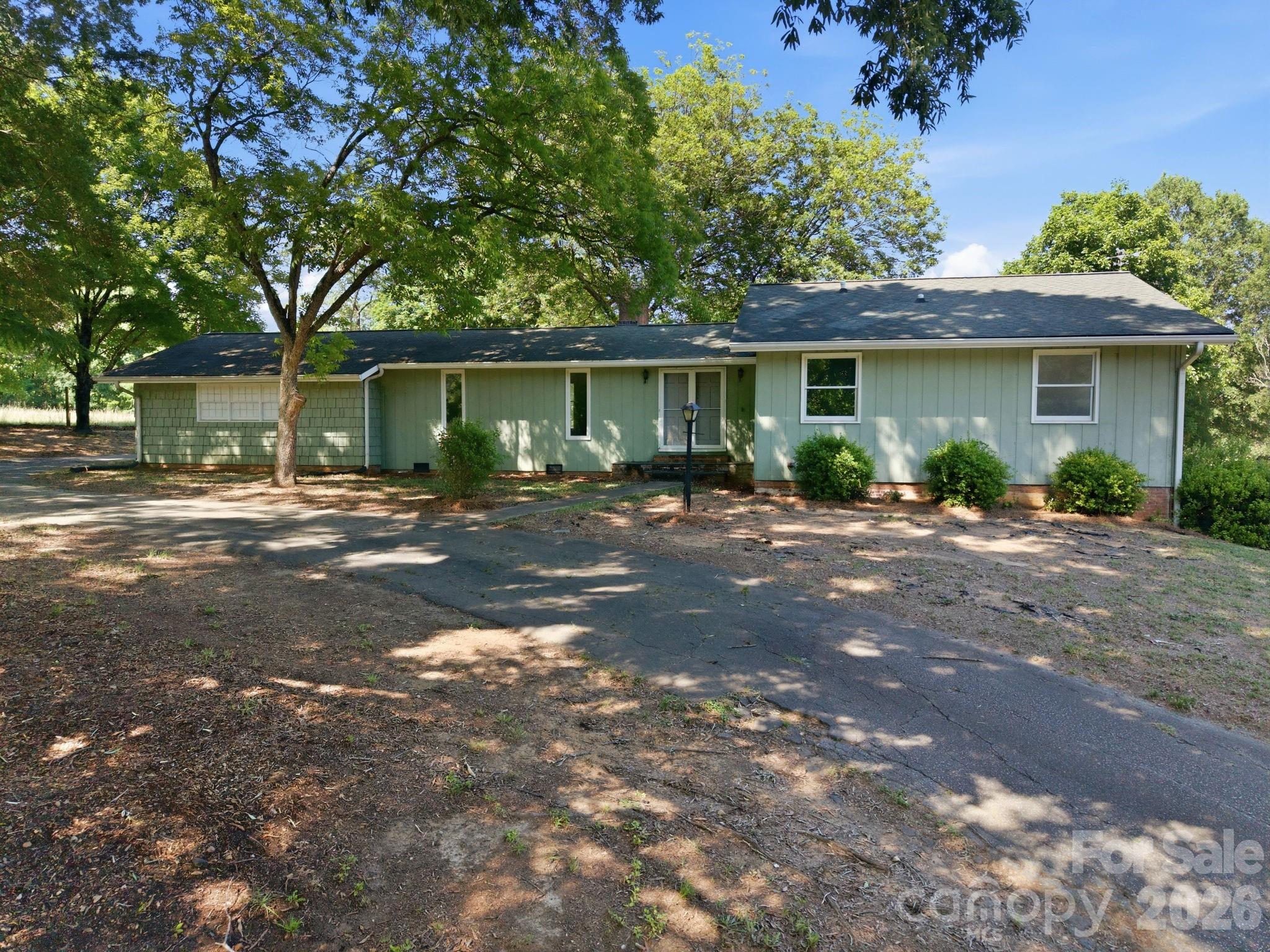 4571 Laurelwood Court — Concord