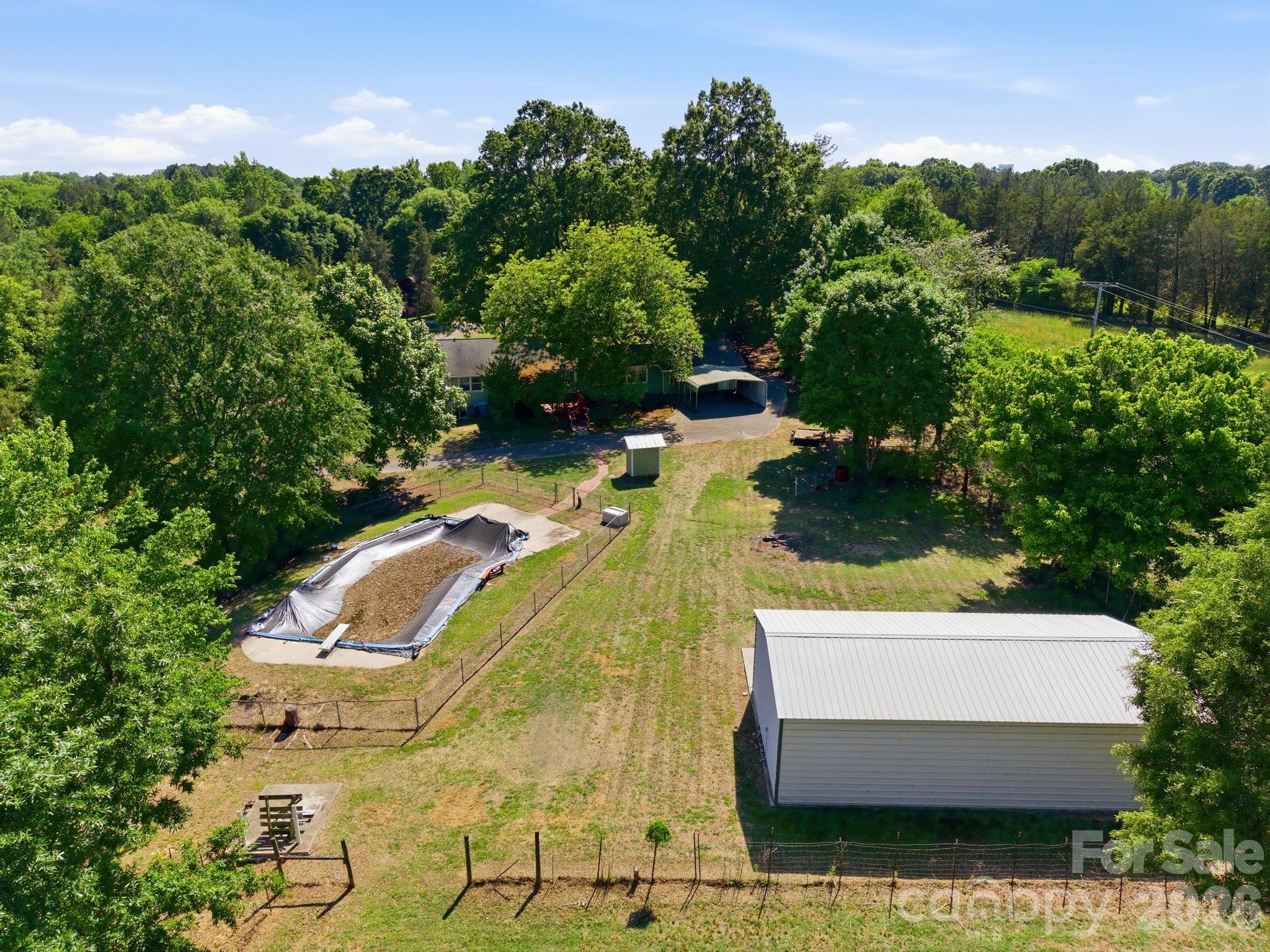4571 Laurelwood Court — Concord