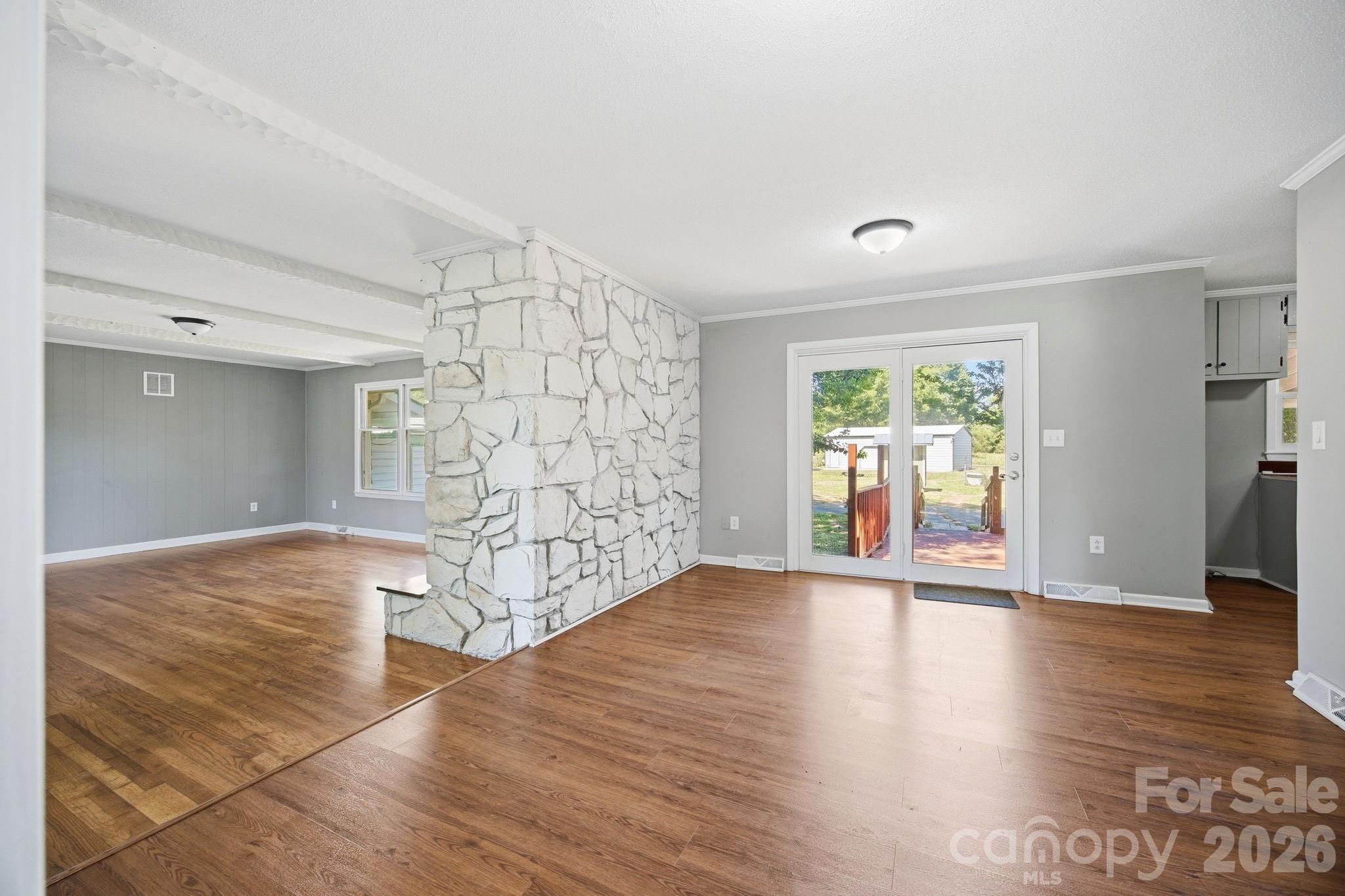 4571 Laurelwood Court — Concord