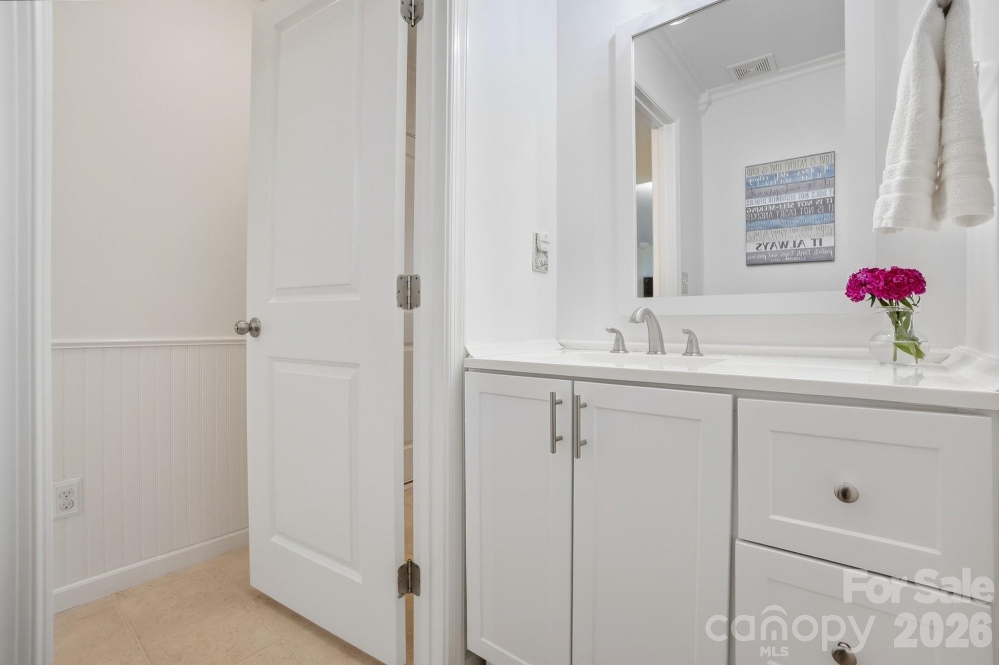 2543 Willow Pond Lane SE — Concord
