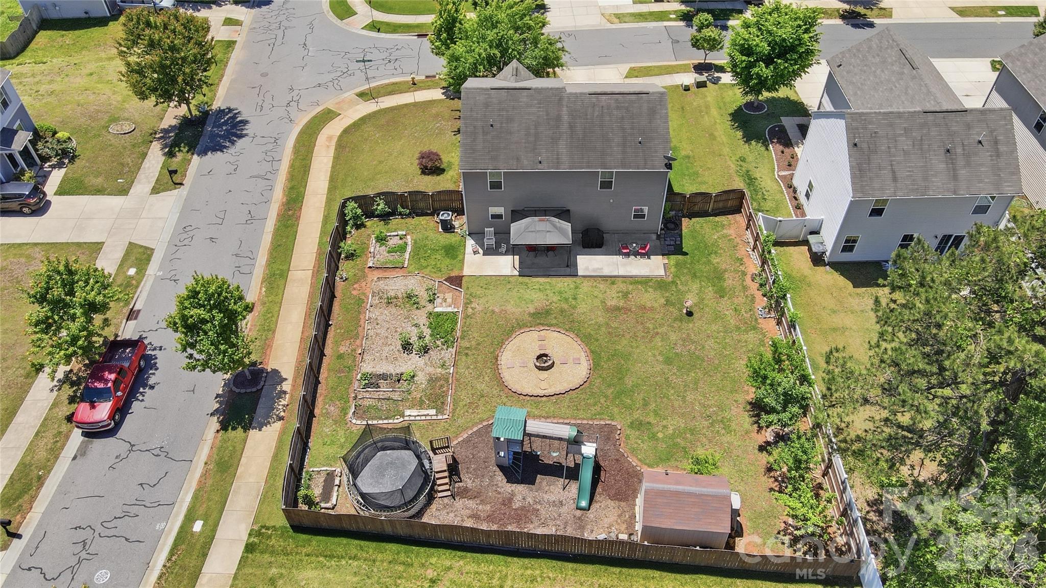 2543 Willow Pond Lane SE — Concord