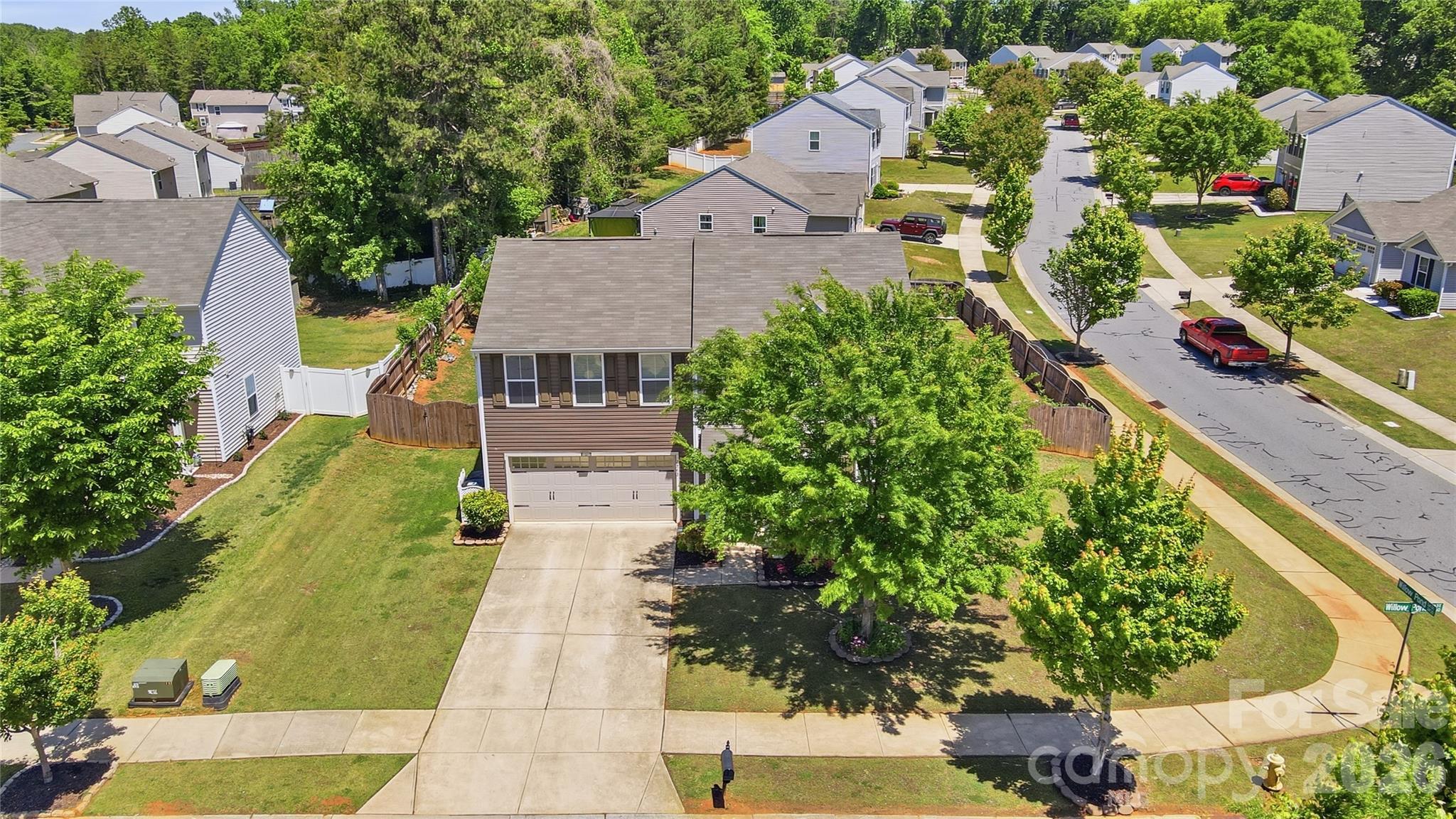 2543 Willow Pond Lane SE — Concord